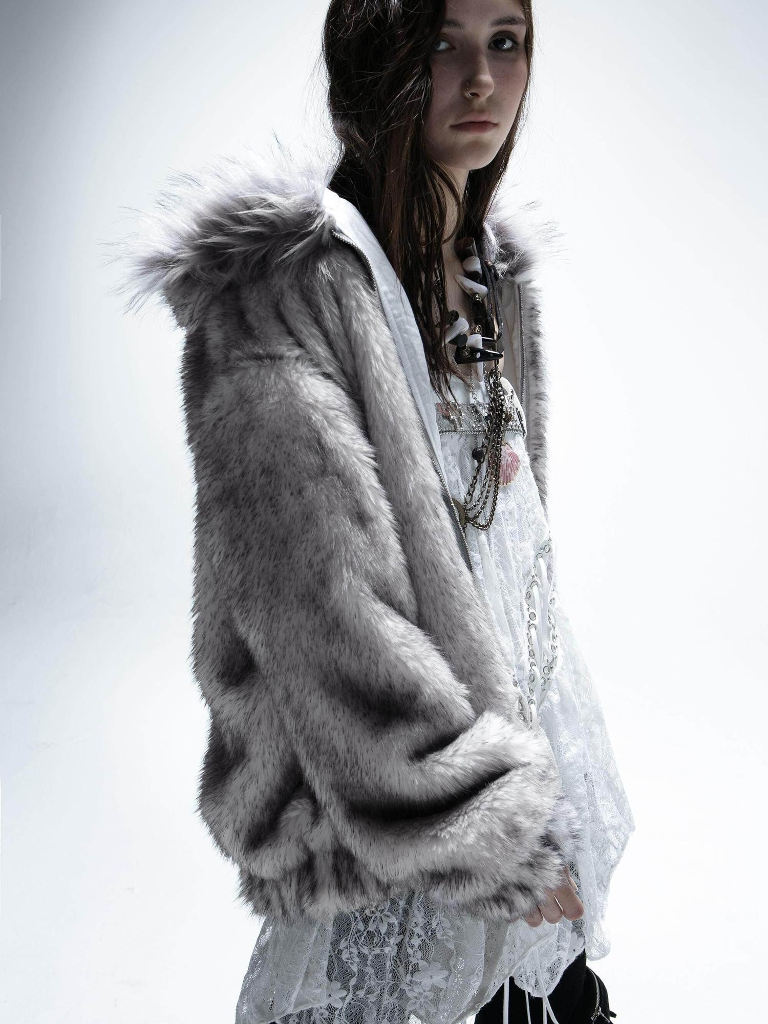 DoublePunch Teddy Hooded Ruching Fur Collar Reversible Women&