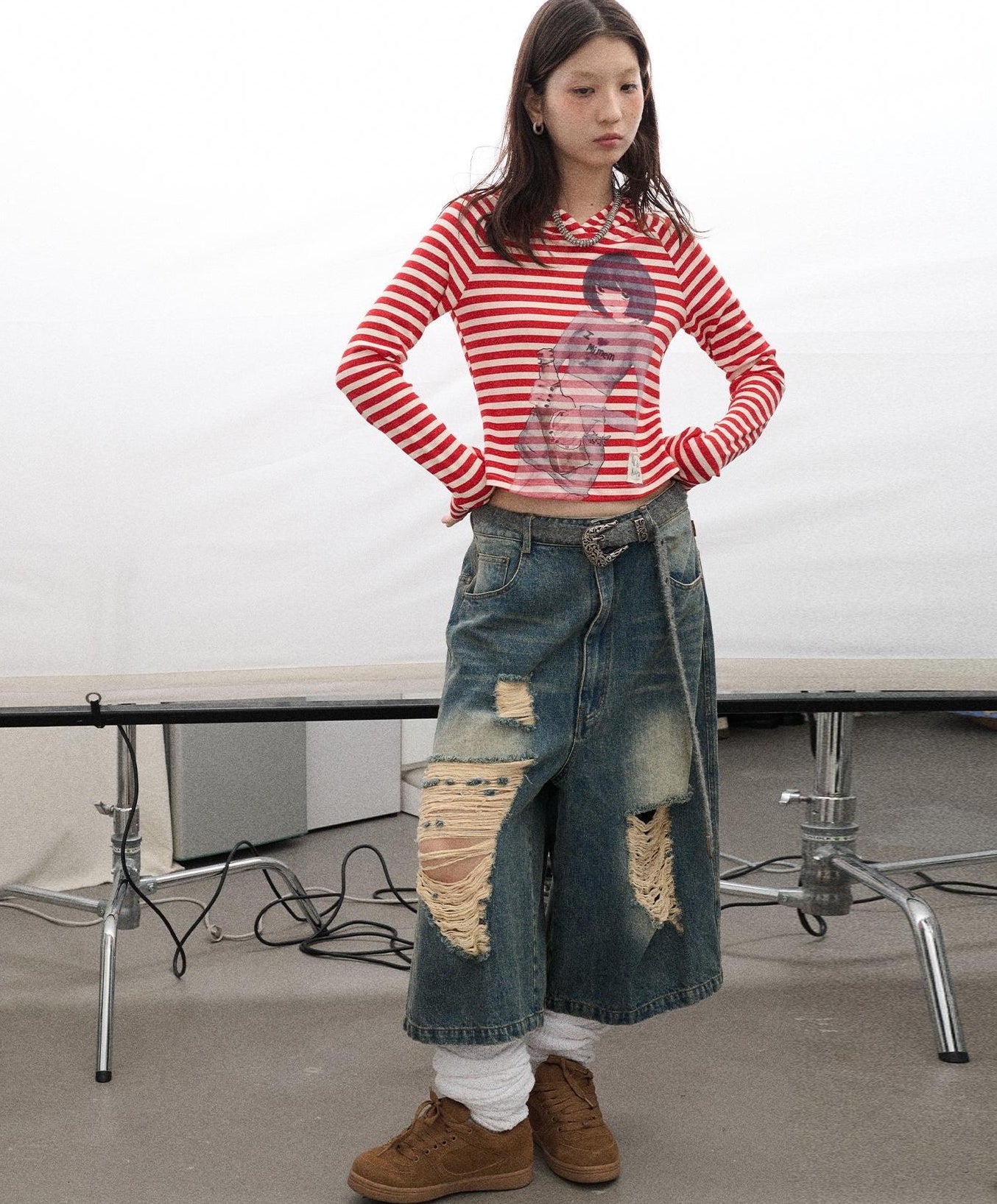 Achihara Drunk Minnie Striped Hoodie Tee