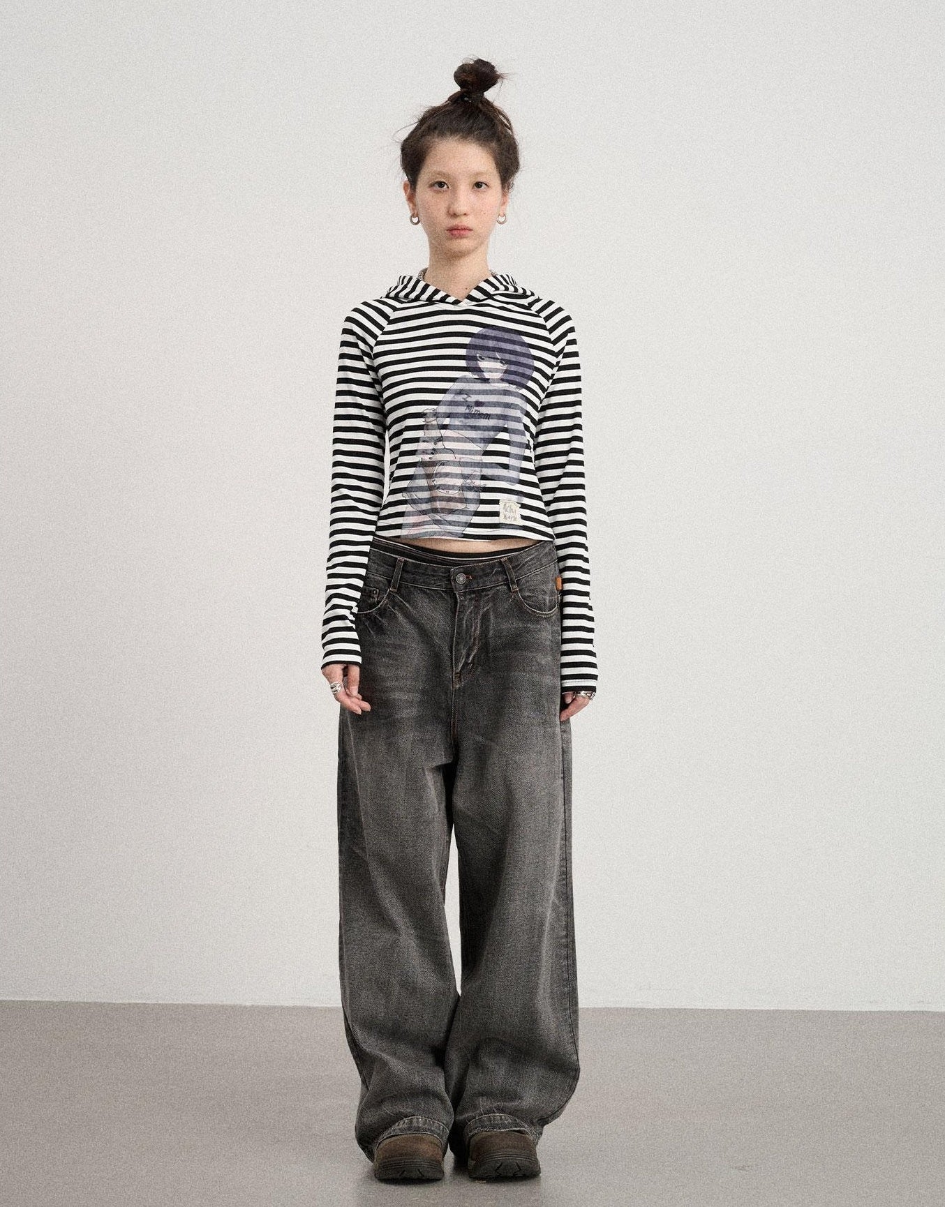 Achihara Drunk Minnie Striped Hoodie Tee