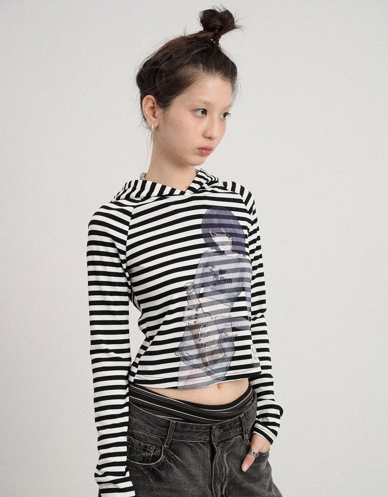 Achihara Drunk Minnie Striped Hoodie Tee