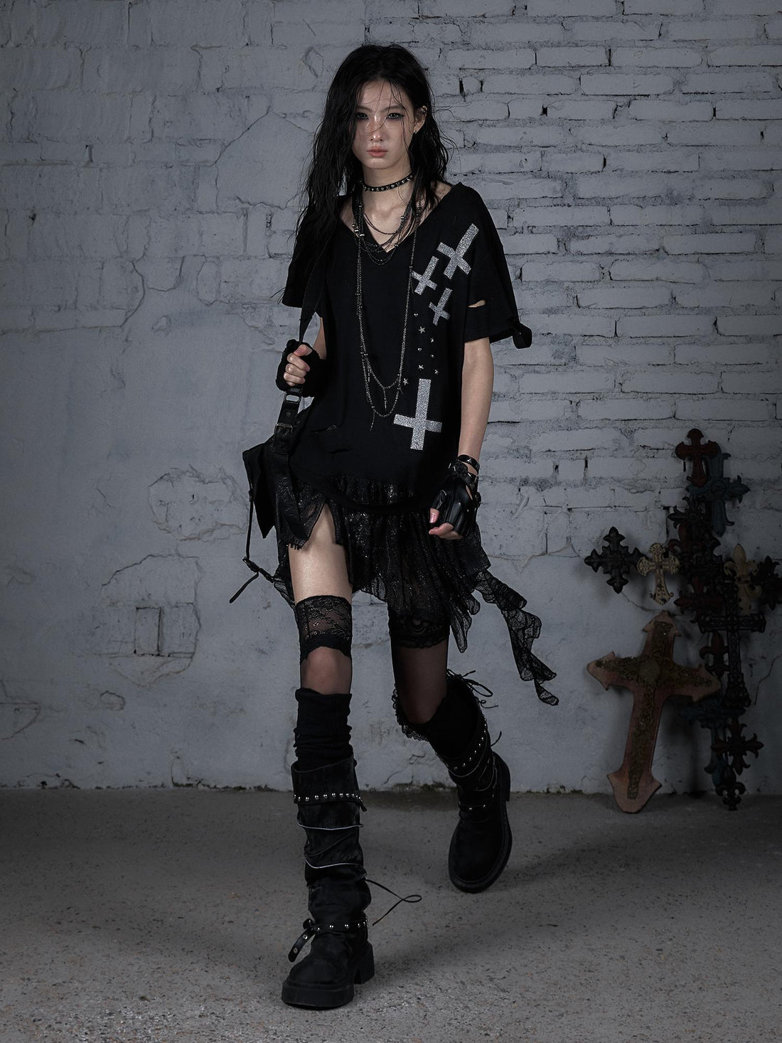 Edgy Punk Rock Distressed Lace Trim Asym Hem Loose T-shirt