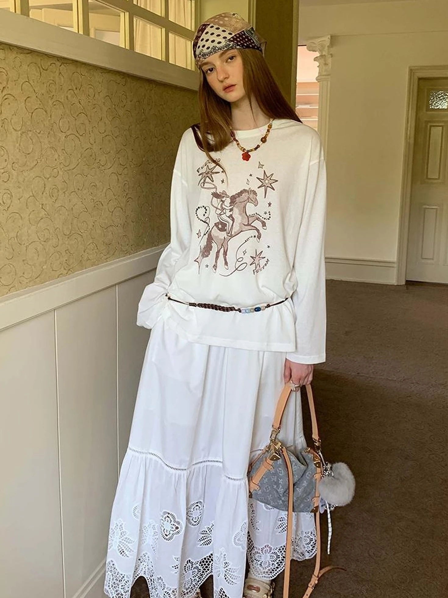 Elegant 3D Wave Lace Embroidered Split Hem Skirt