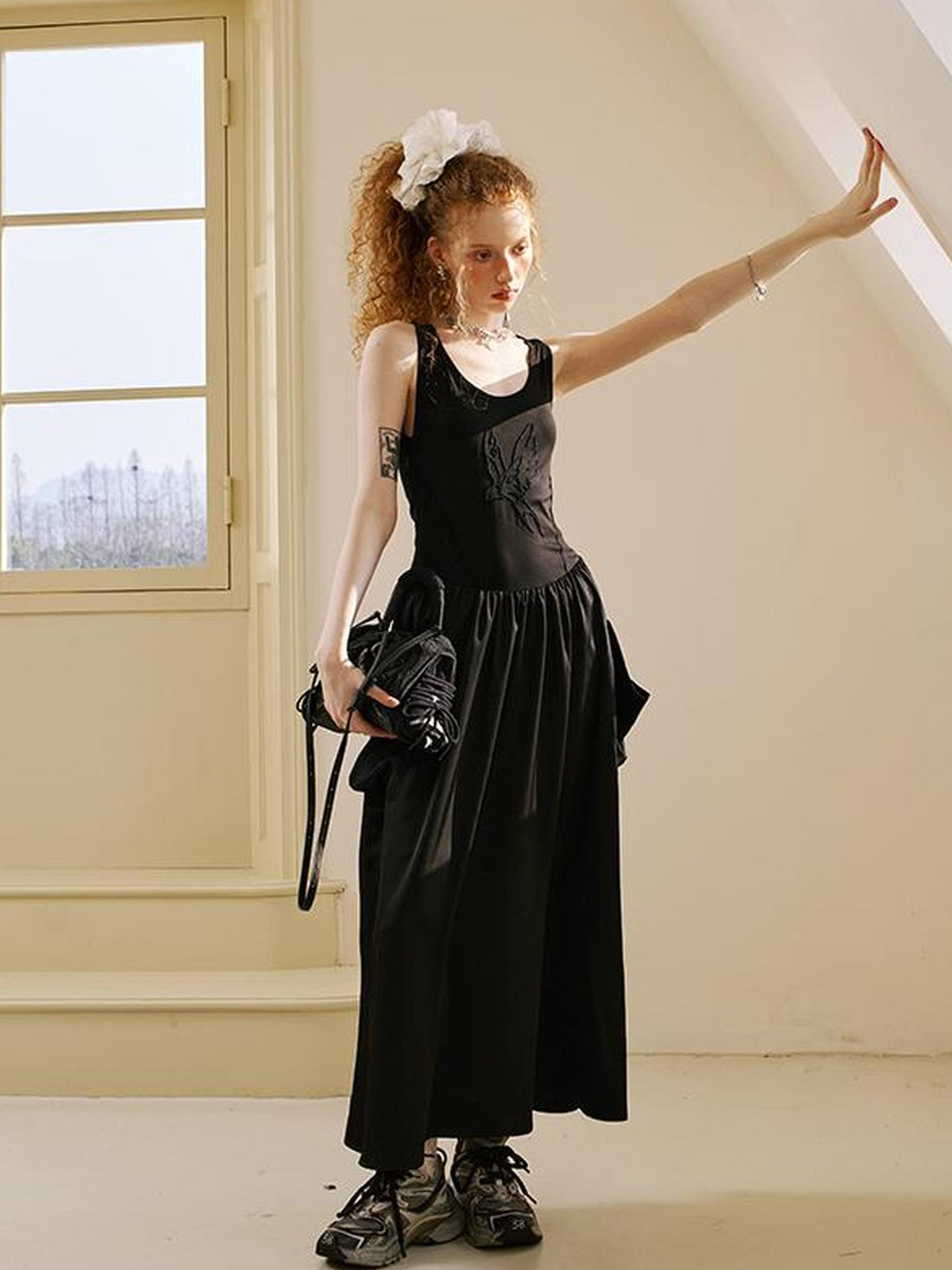 DIDDI MODA Elegant Beaded Butterfly Halter Dress