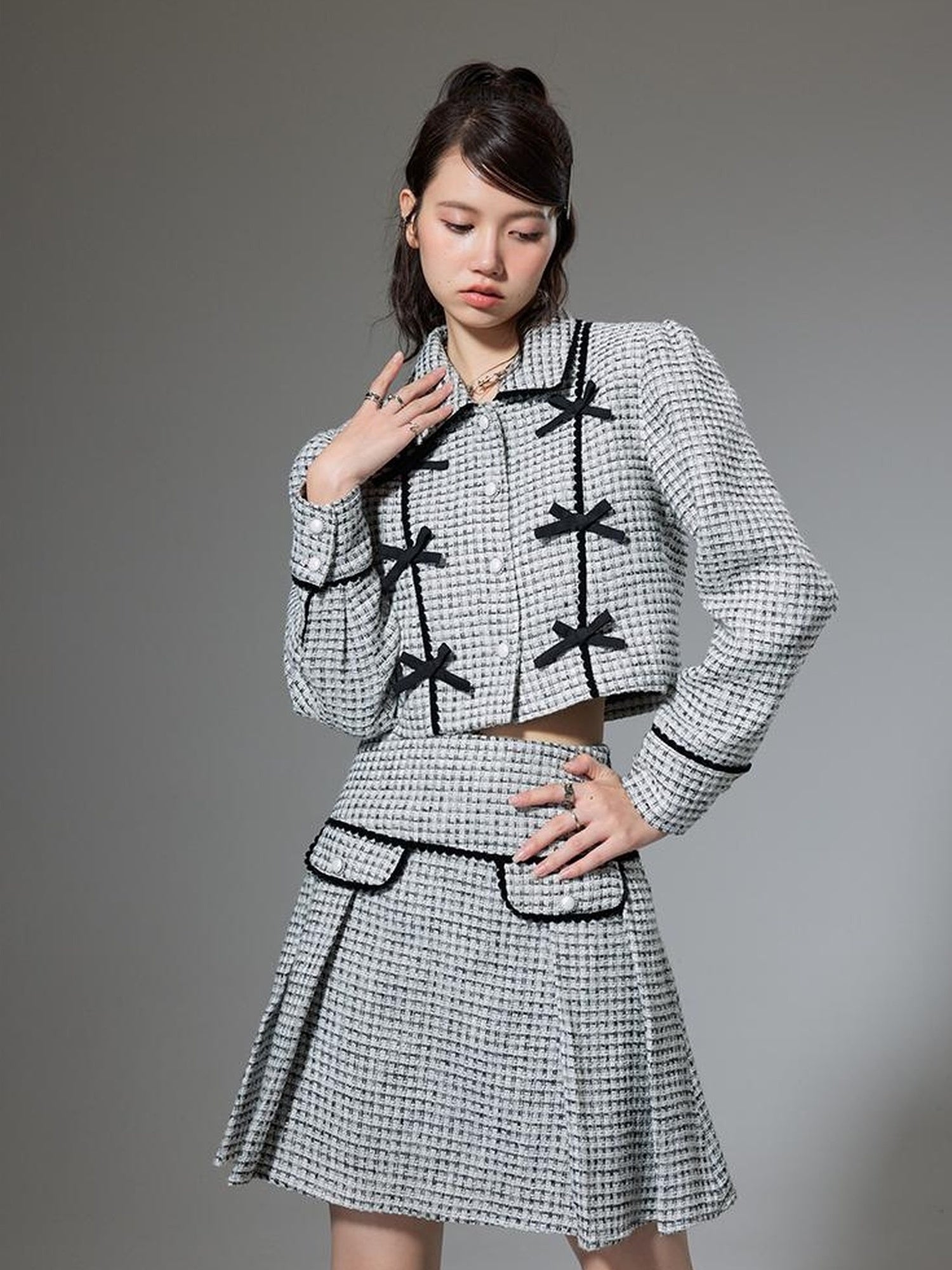 DIDDI MODA Elegant Bow Trimmed Pink Black Suit Set