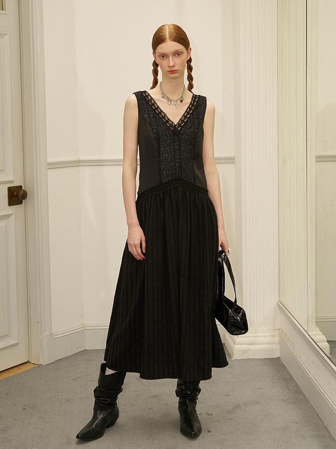 DIDDI MODA Elegant Lace Stripe V Neck Sleeveless Maxi Dress