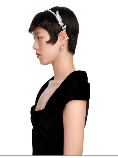 Elegant One-Sided Feather Hairband | Chic &amp; Sophisticated