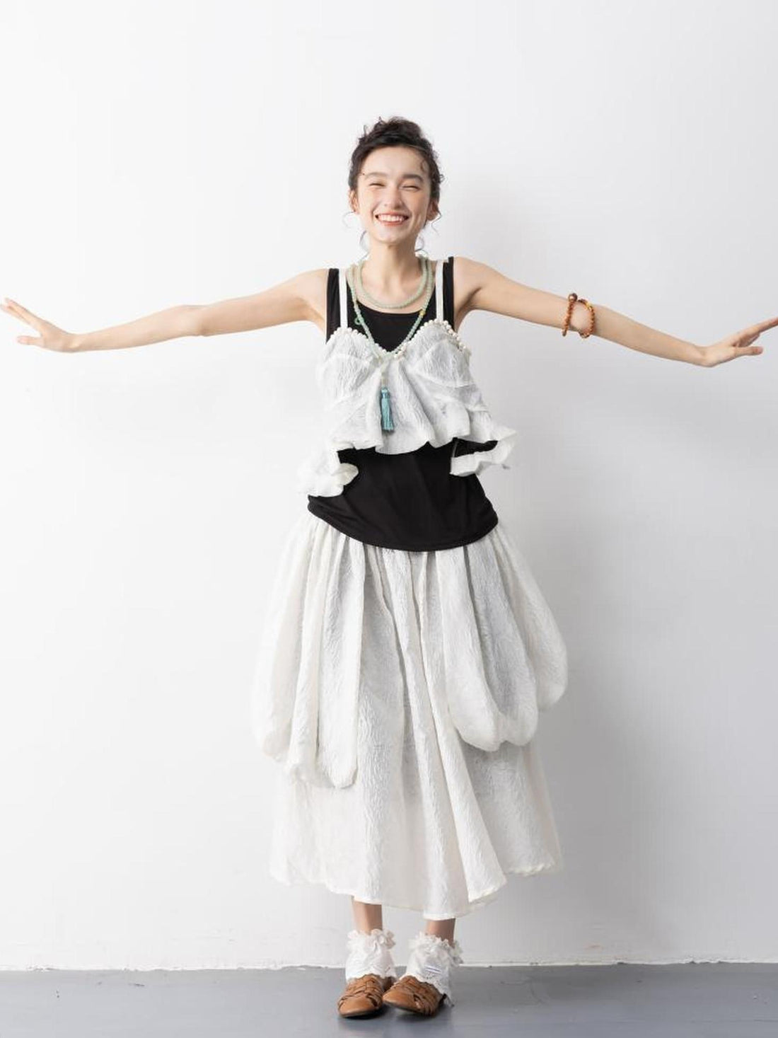 Sweet Mi Elegant Pearl Strap Jacquette Tube Top Skirt Set Summer Free Size