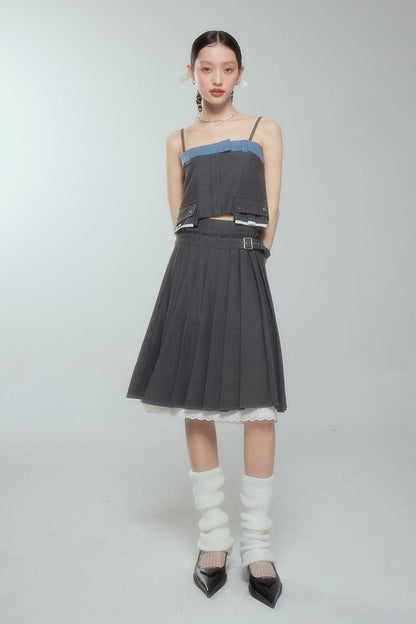 DIDDI MODA Elegant Pleated Skirt With Floral Hem A Line Silhouette