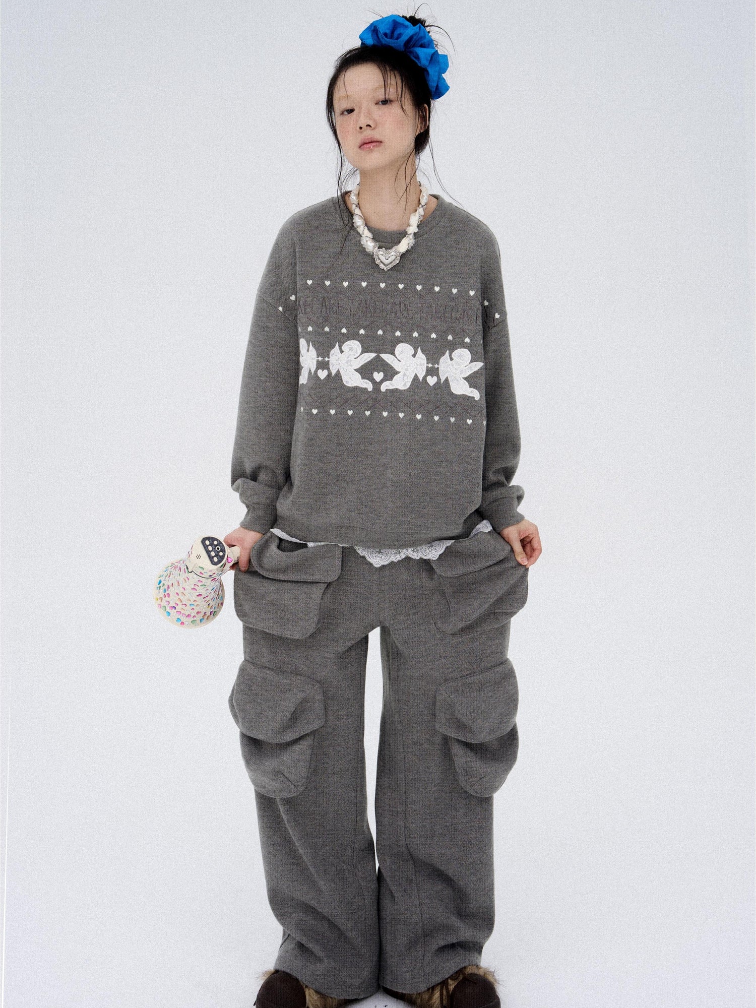 Embroidered Multi-Pocket Heavyweight Straight-Leg Sweatpants Casual Style