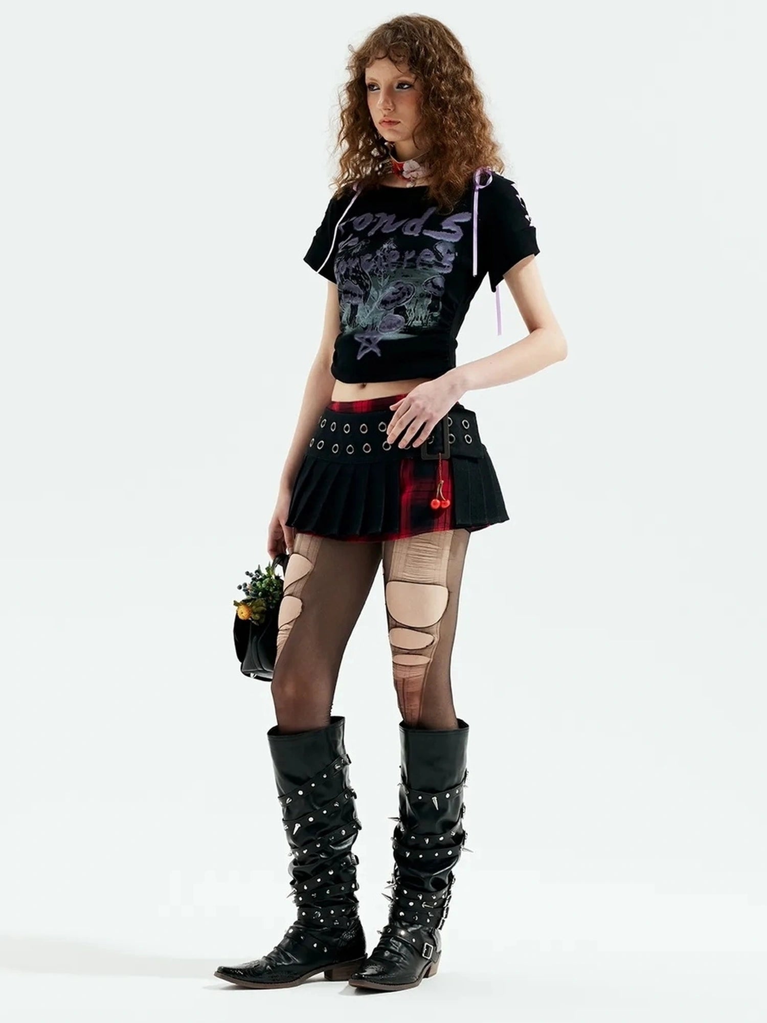 Emoha Adjustable Off Shoulder Punk Y2k Ribbon Print T-shirt