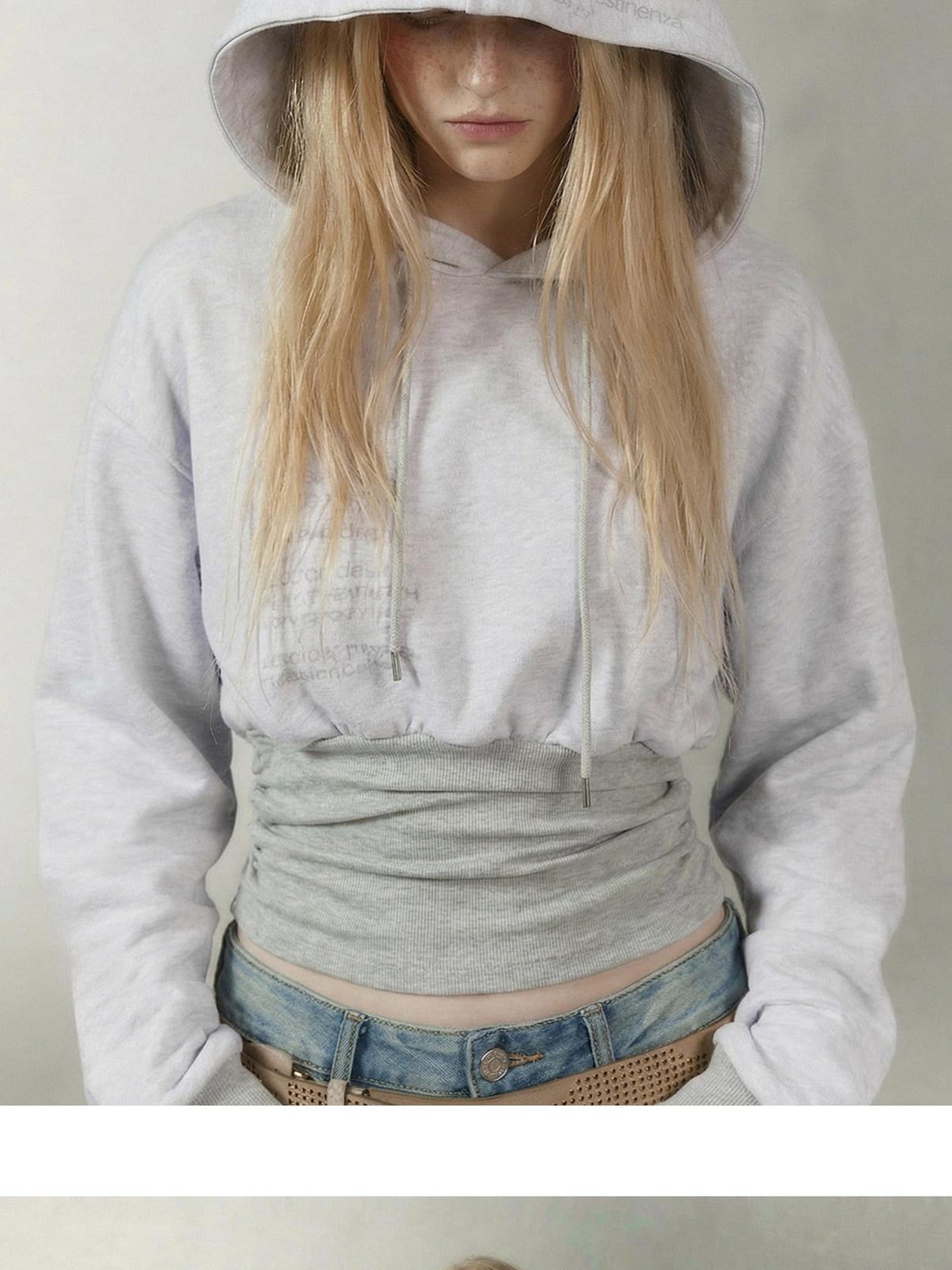 Emoha Gray Girl Print Fleece Lined Slim Cropped Women&
