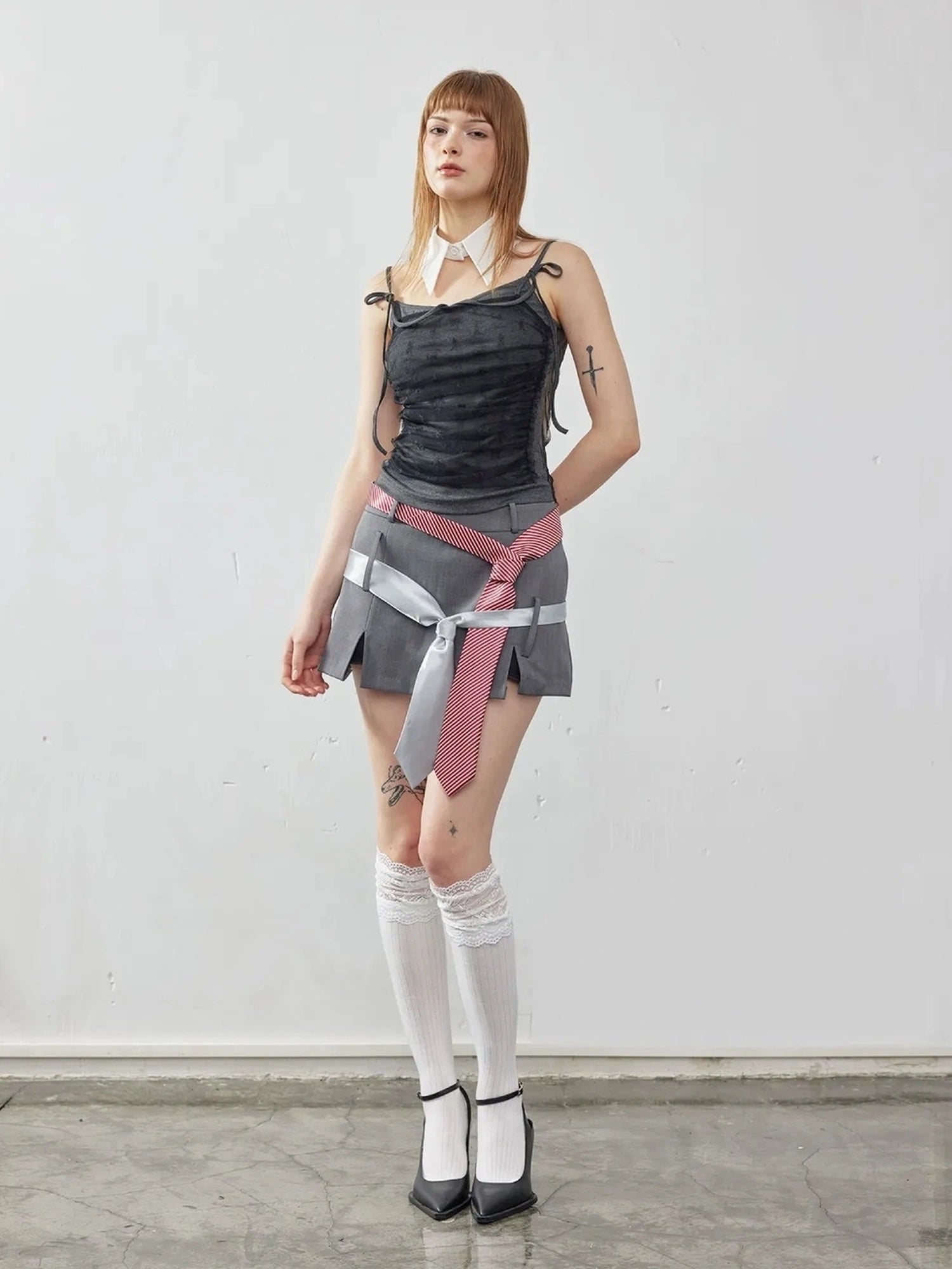 Emoha Gray Pleated Skirt With Literary Style