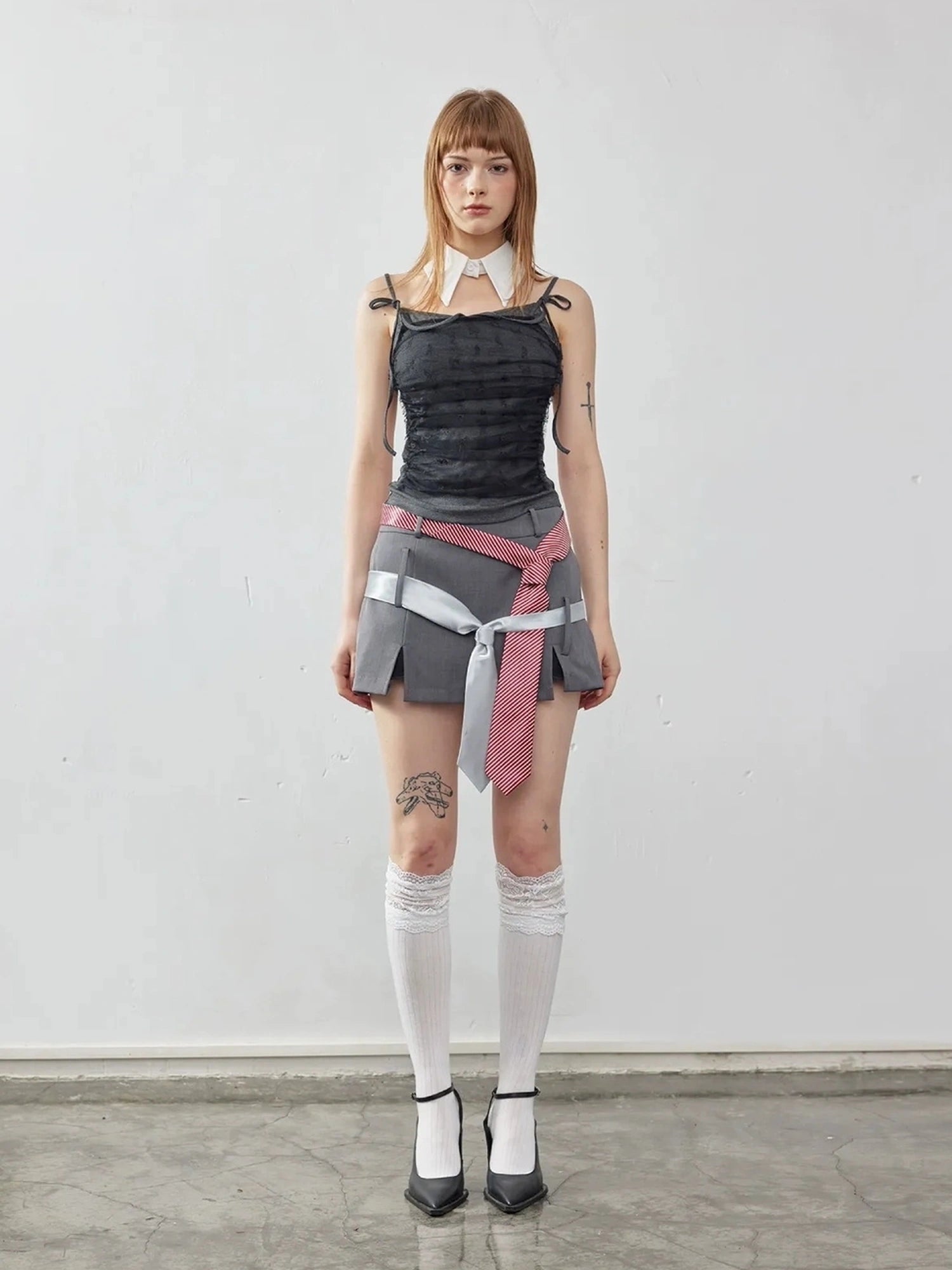 Emoha Gray Pleated Skirt With Literary Style
