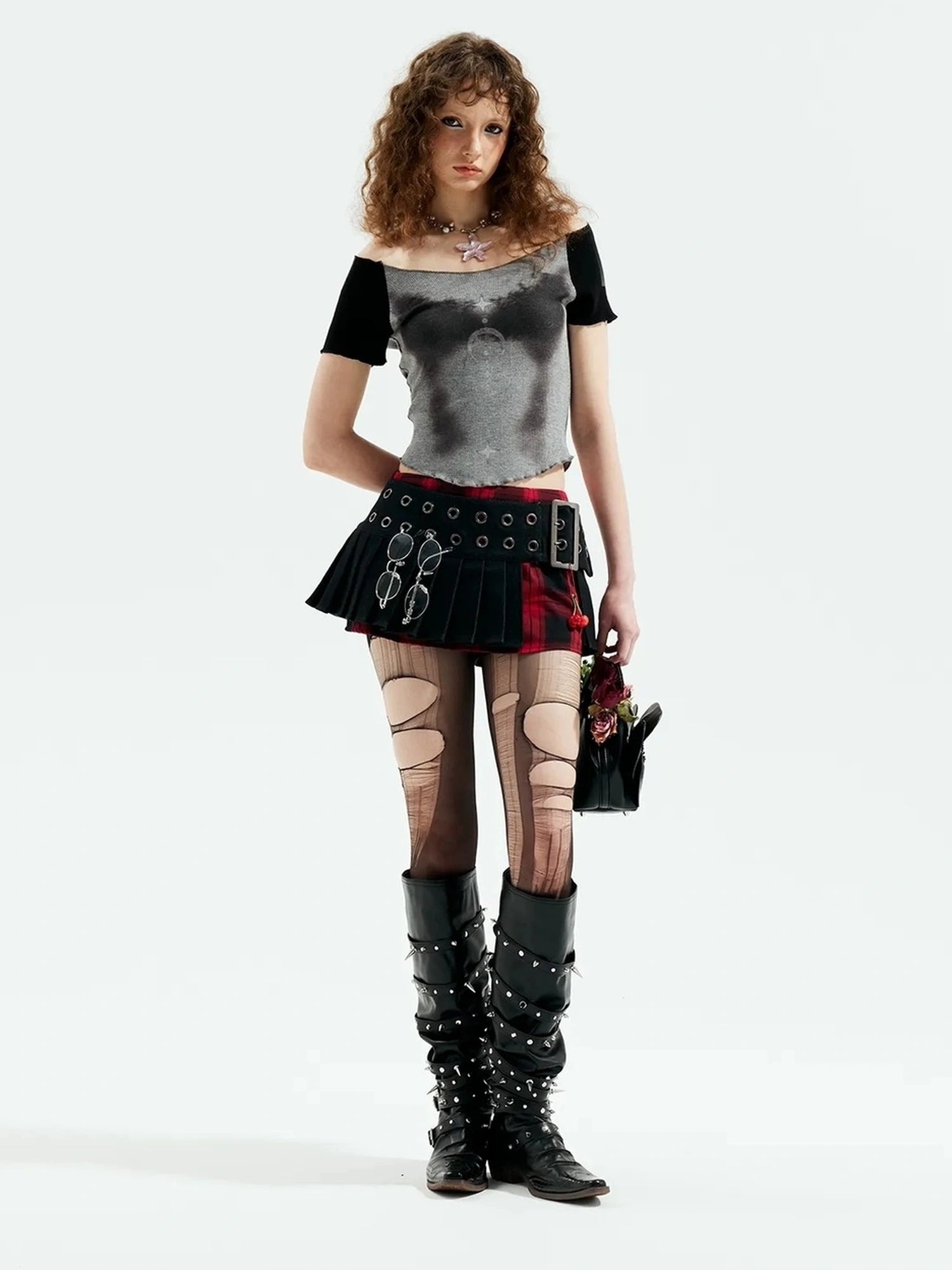 Emoha Gray Witch Print Raglan Tee V-neck T-shirt Long Sleeve
