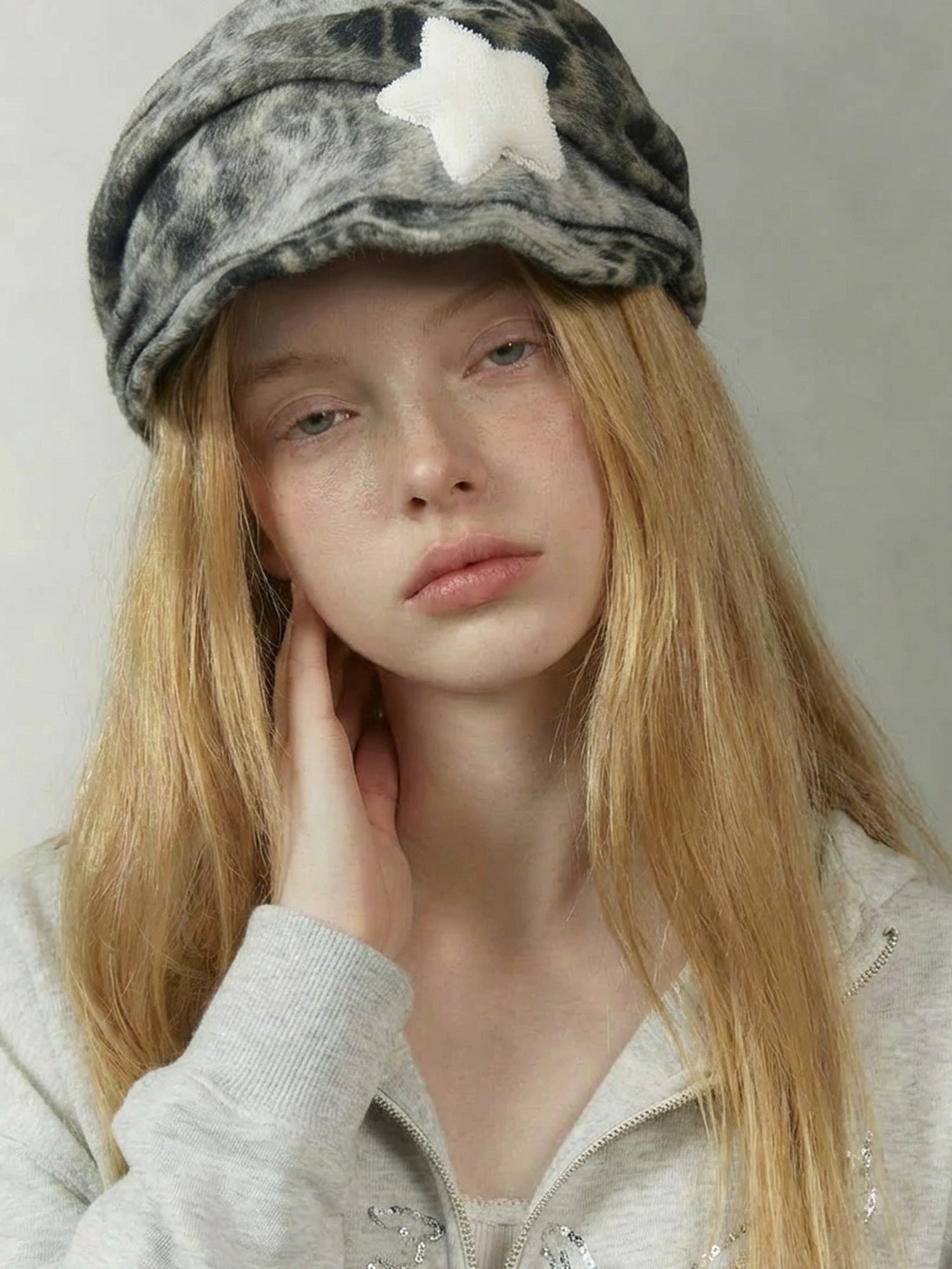 Emoha Leopard Print Adjustable Star Punk Curved Brim Women&