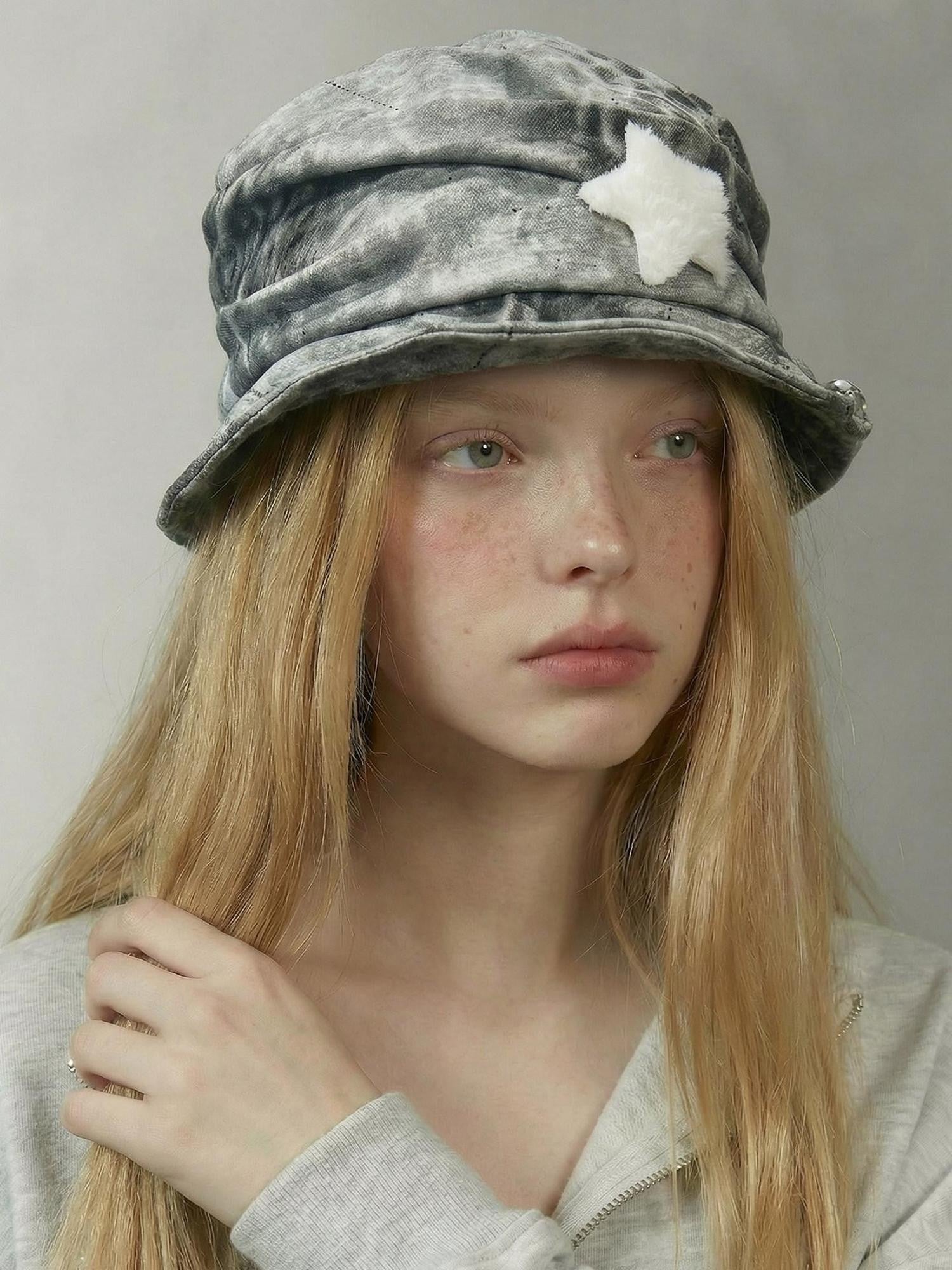Emoha Leopard Print Adjustable Star Punk Curved Brim Women&
