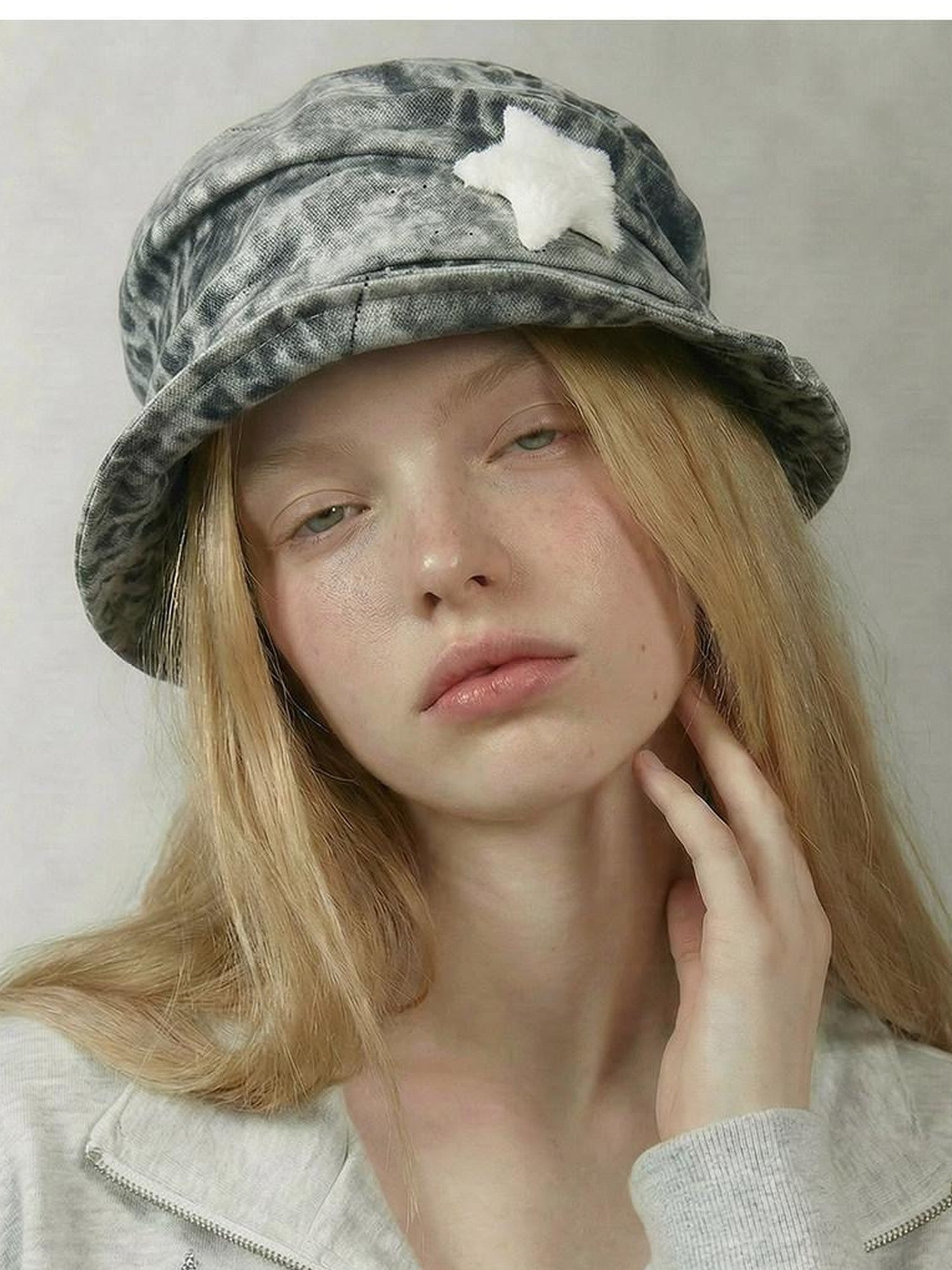 Emoha Leopard Print Adjustable Star Punk Curved Brim Women&