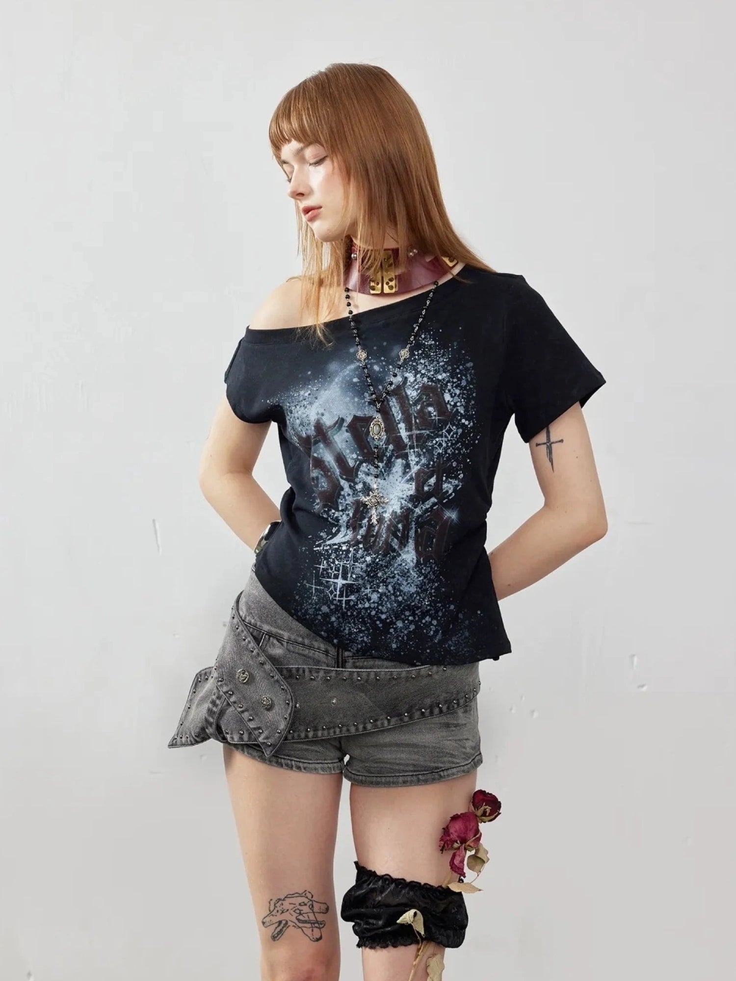 Emoha Off Shoulder Star Print Fitted Cotton Top