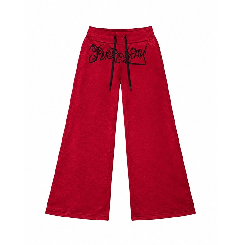 Emoha_Red_Letter_Print_Cropped_Slim_Fit_Women&