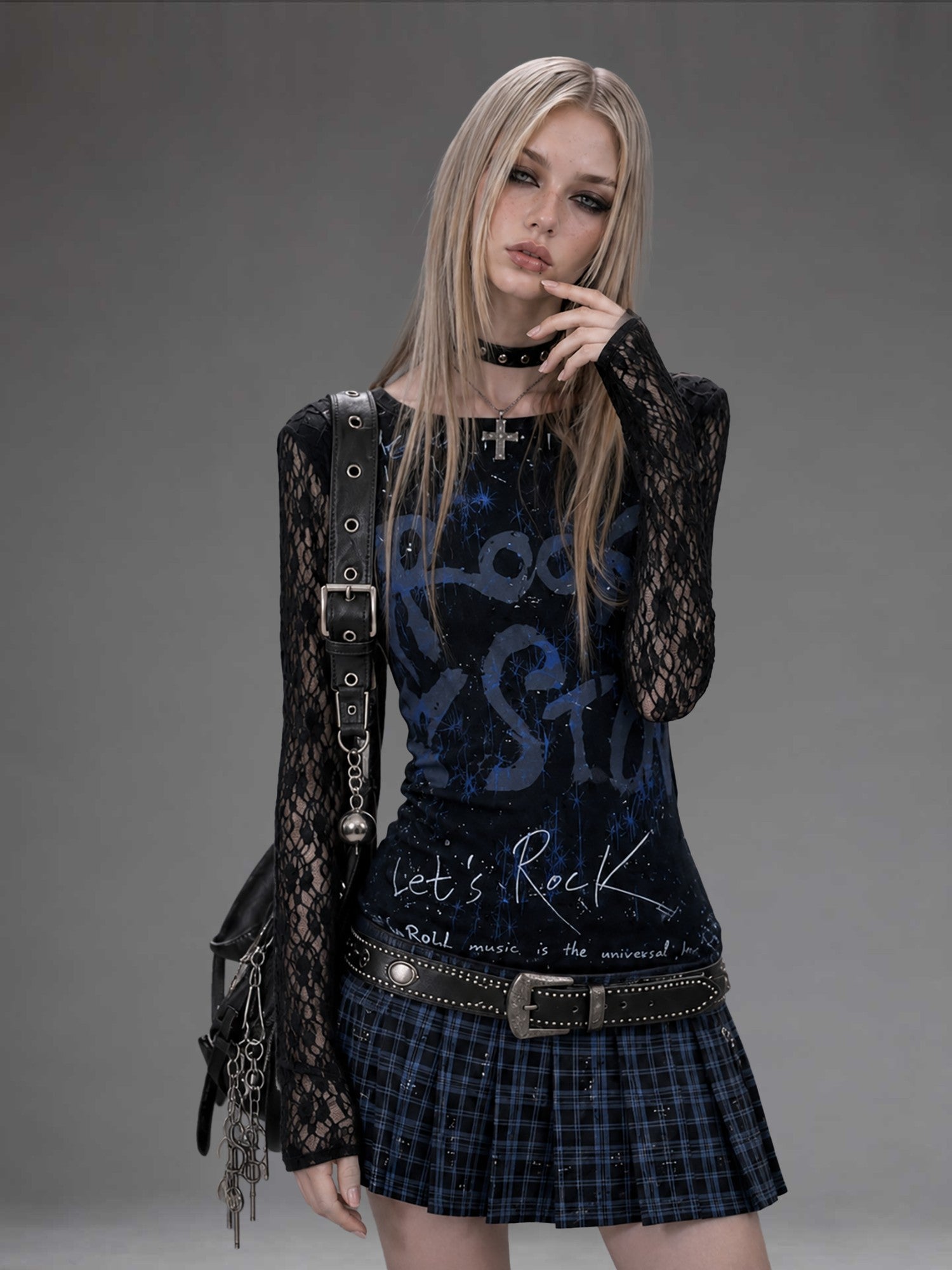 Emoha Rock Letter Print Plaid Patch Pleated Women&