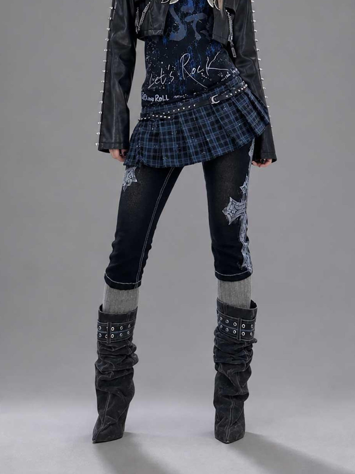 Emoha Rock Letter Print Plaid Patch Pleated Women&