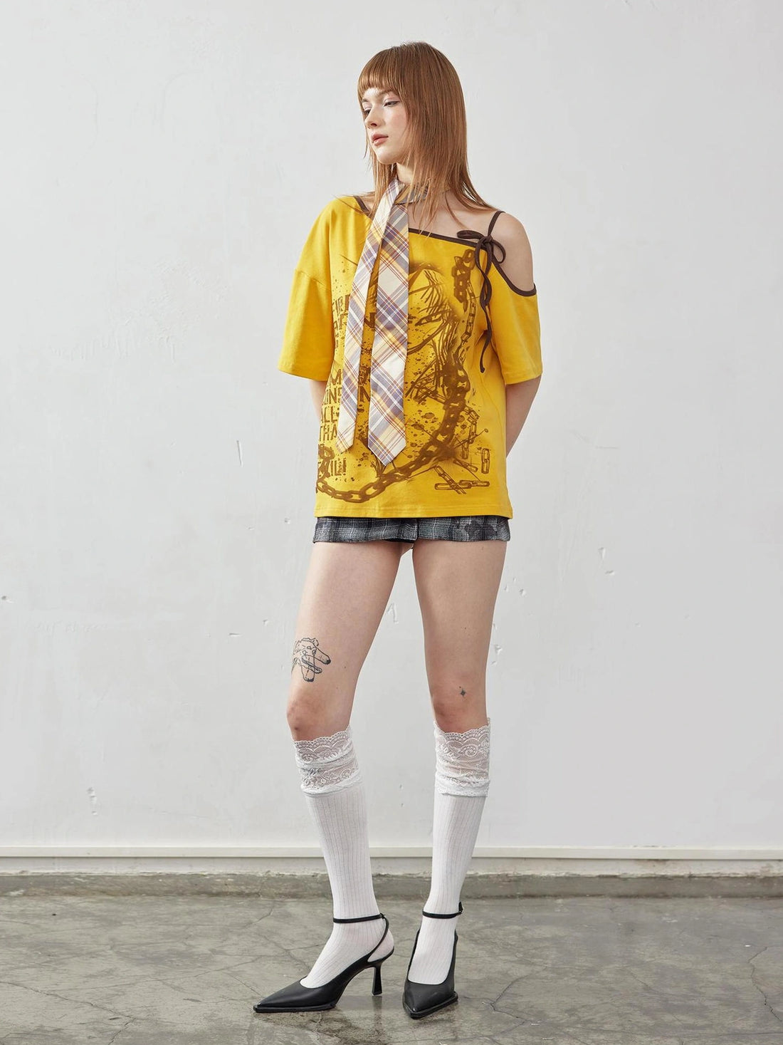 Emoha Unisex Anime Graphic Drop Shoulder Tee