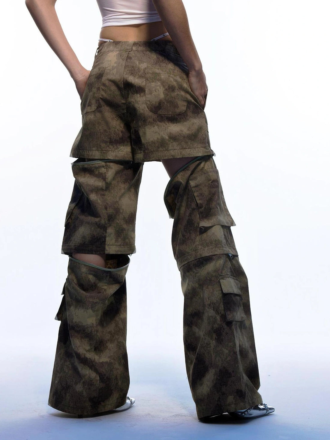 Emoha Vintage Camouflage Flare Cargo Jeans