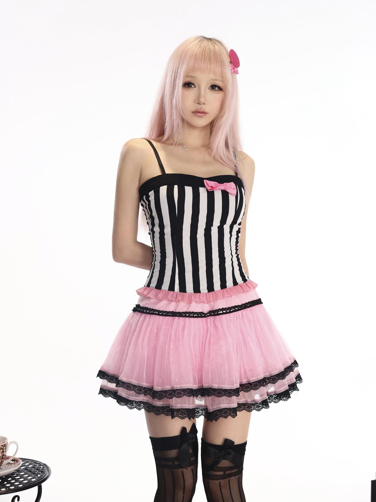Evil Tooth Black And White Striped Bow Fitted Cropped Women&