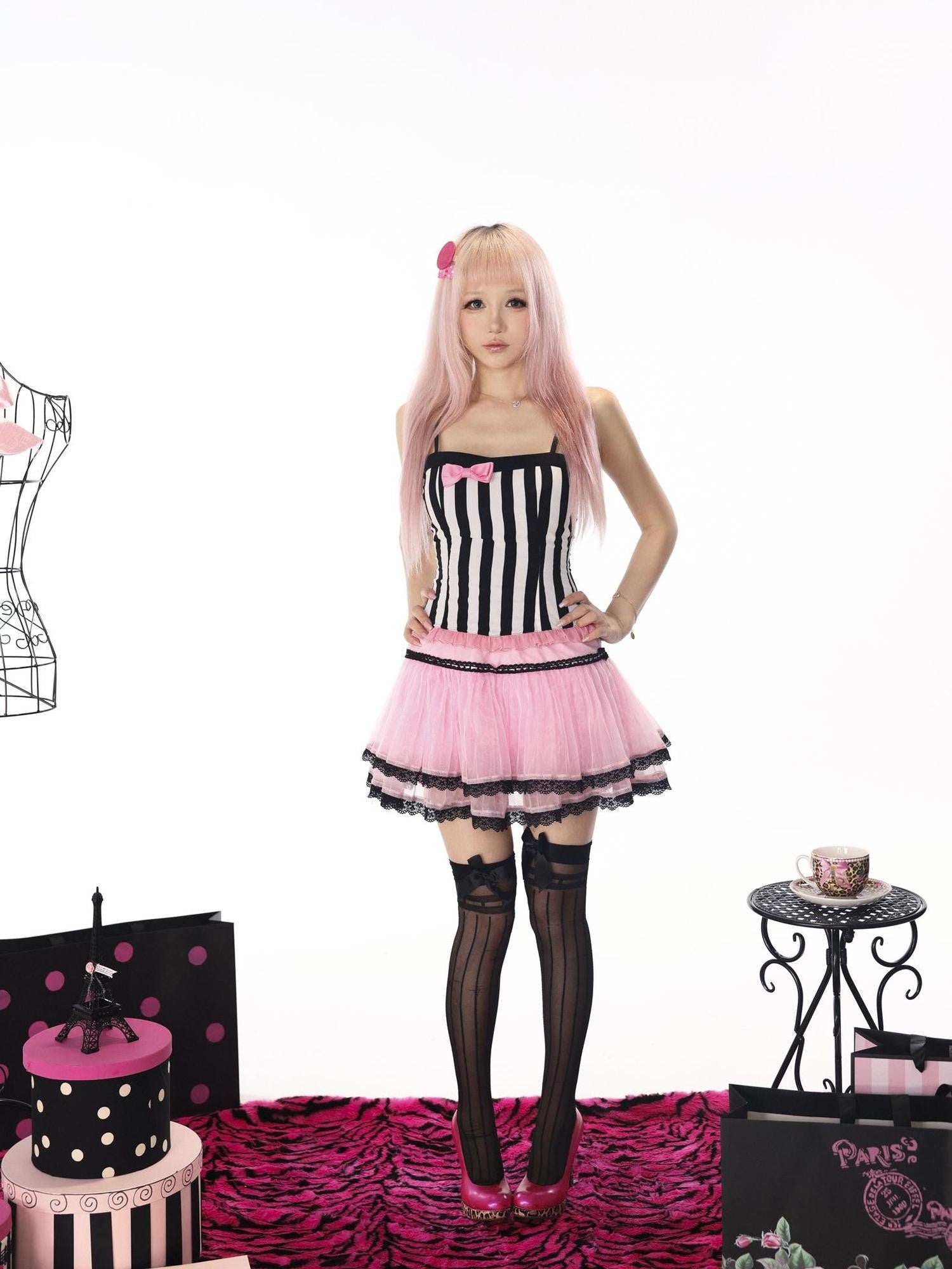 Evil Tooth Black And White Striped Bow Fitted Cropped Women&