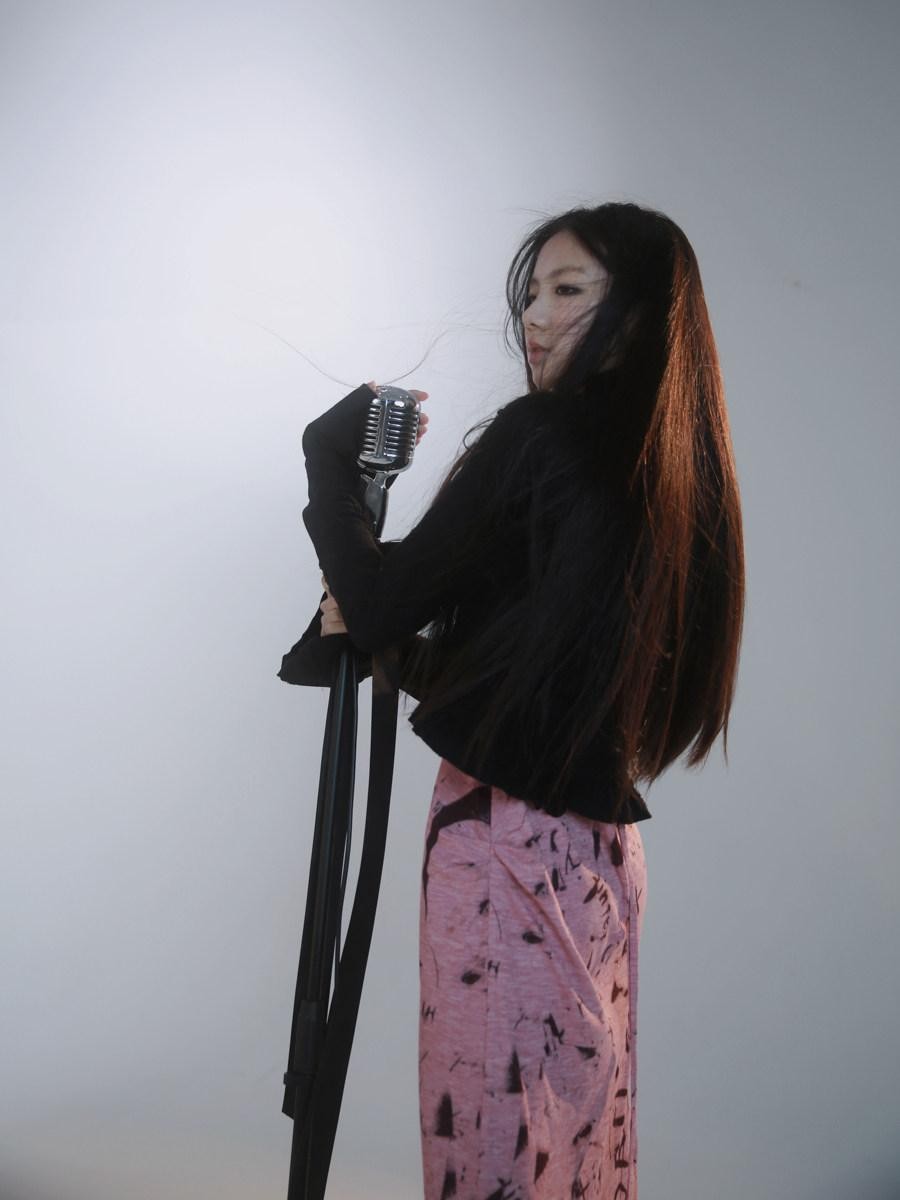 Evil Tooth Black Distressed Texture Bell Sleeve Women&