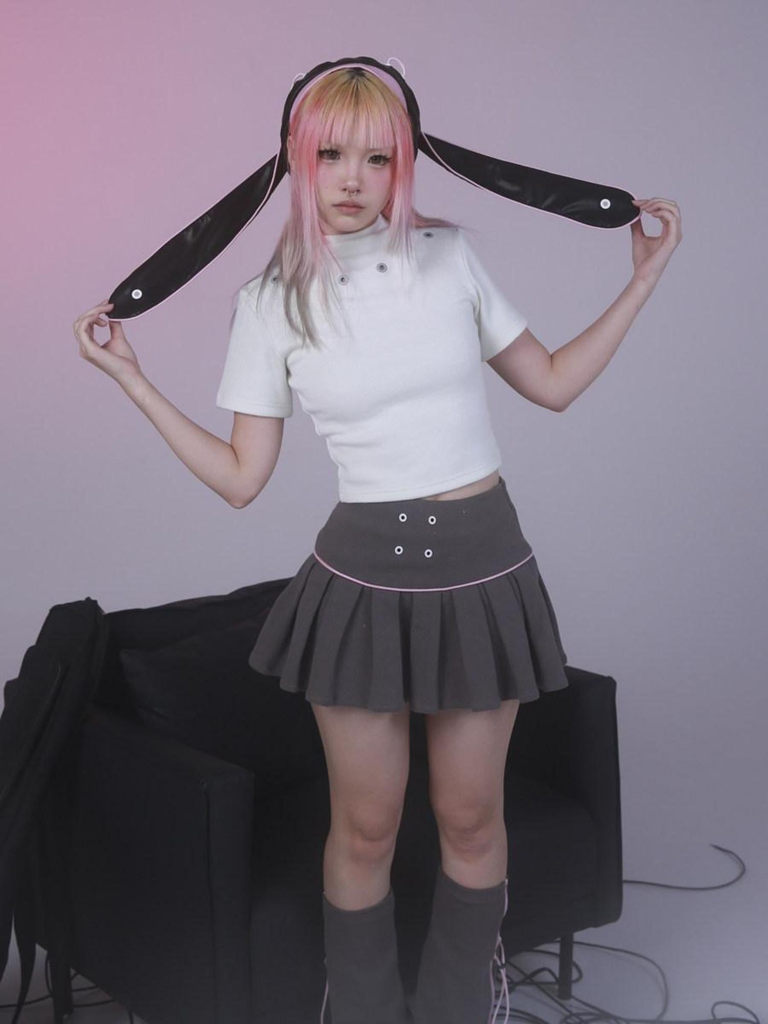 Evil Tooth Gray Pleated High Waist A Line Short Women&