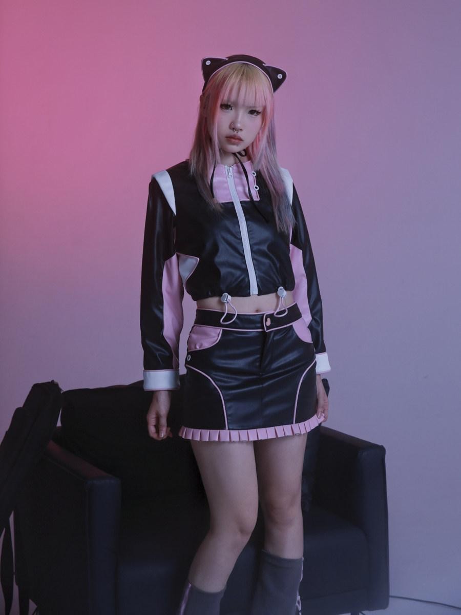 Evil Tooth Millennial Biker Subculture Leather Women&