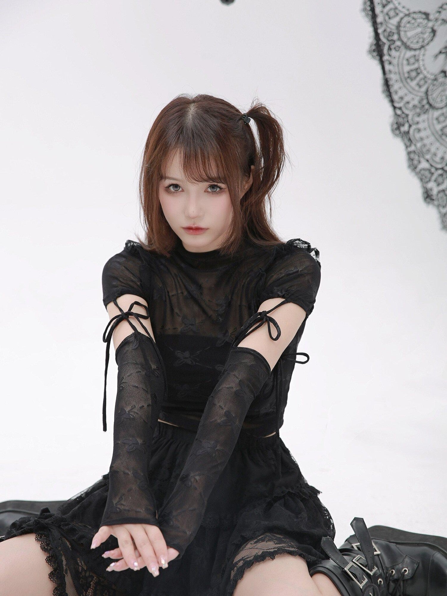 Evil Tooth Ninja Lace Cutout Spliced Sleeve Slim Fit Women&