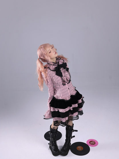Evil Tooth Pink Black Plaid Ruffle Collar Embroidered Bow Slim Bell Sleeve Women&