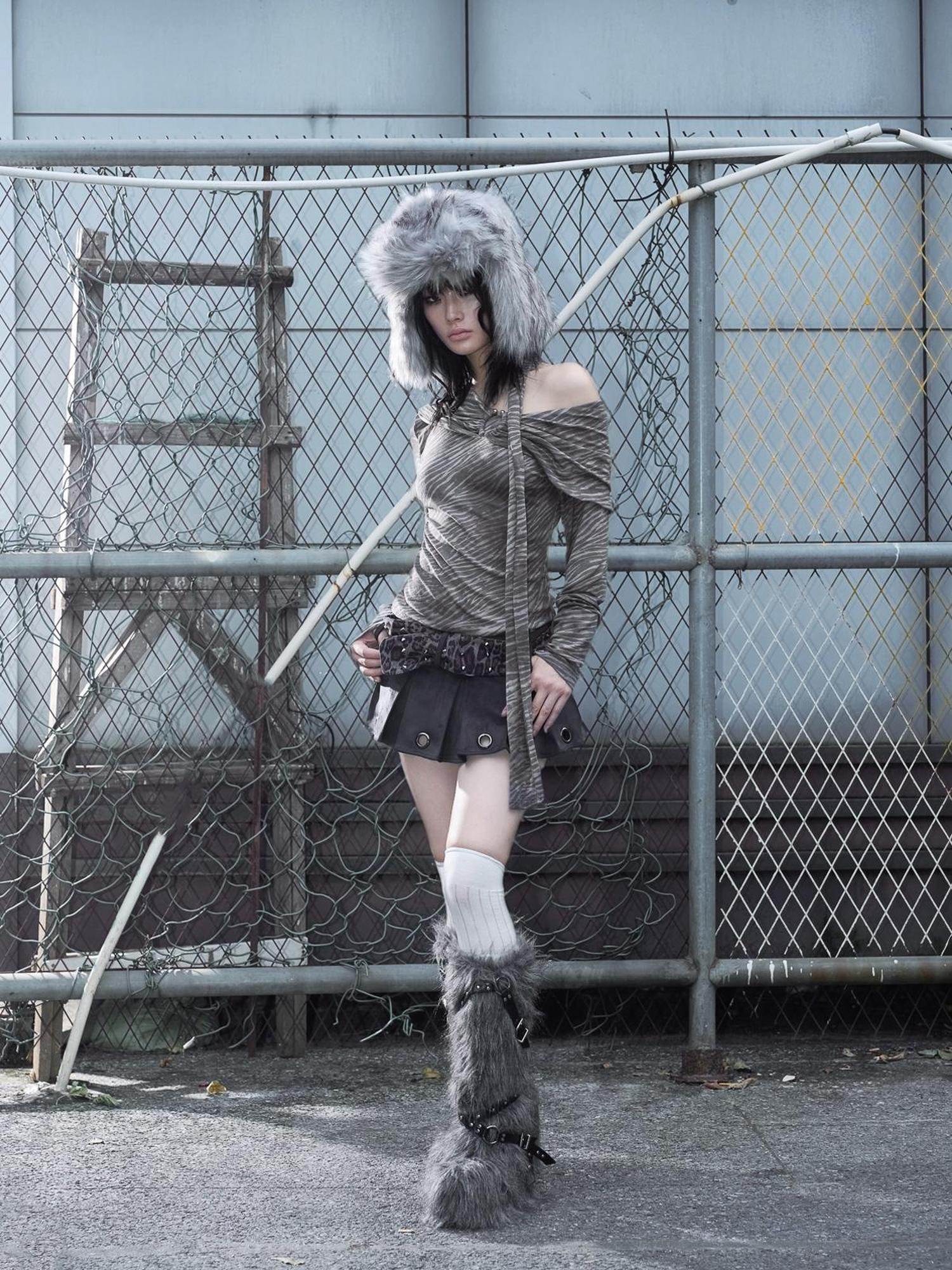 FULLTIDE 100% Cotton Cropped Scarf Collar Cool Long Sleeve Women Taupe Gray T-Shirt