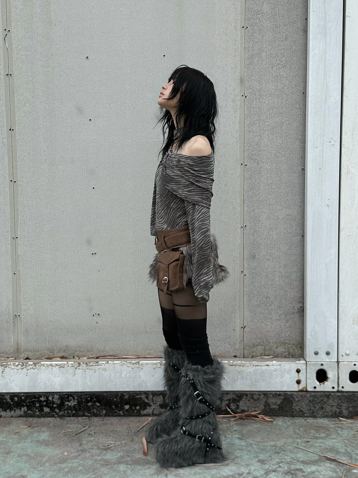 FULLTIDE 100% Cotton Cropped Scarf Collar Cool Long Sleeve Women Taupe Gray T-Shirt