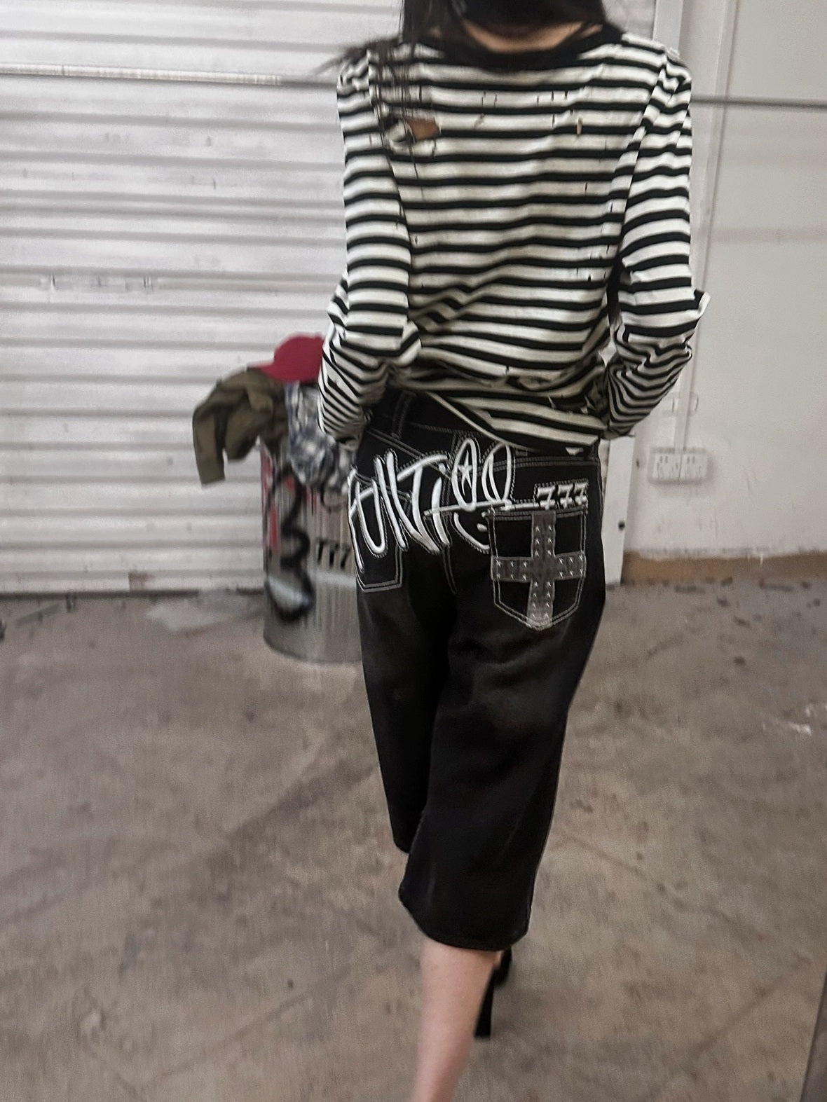 FULLTIDE 100% Cotton Long Sleeve Crewneck Midlength Women Black White Stripe T-Shirt