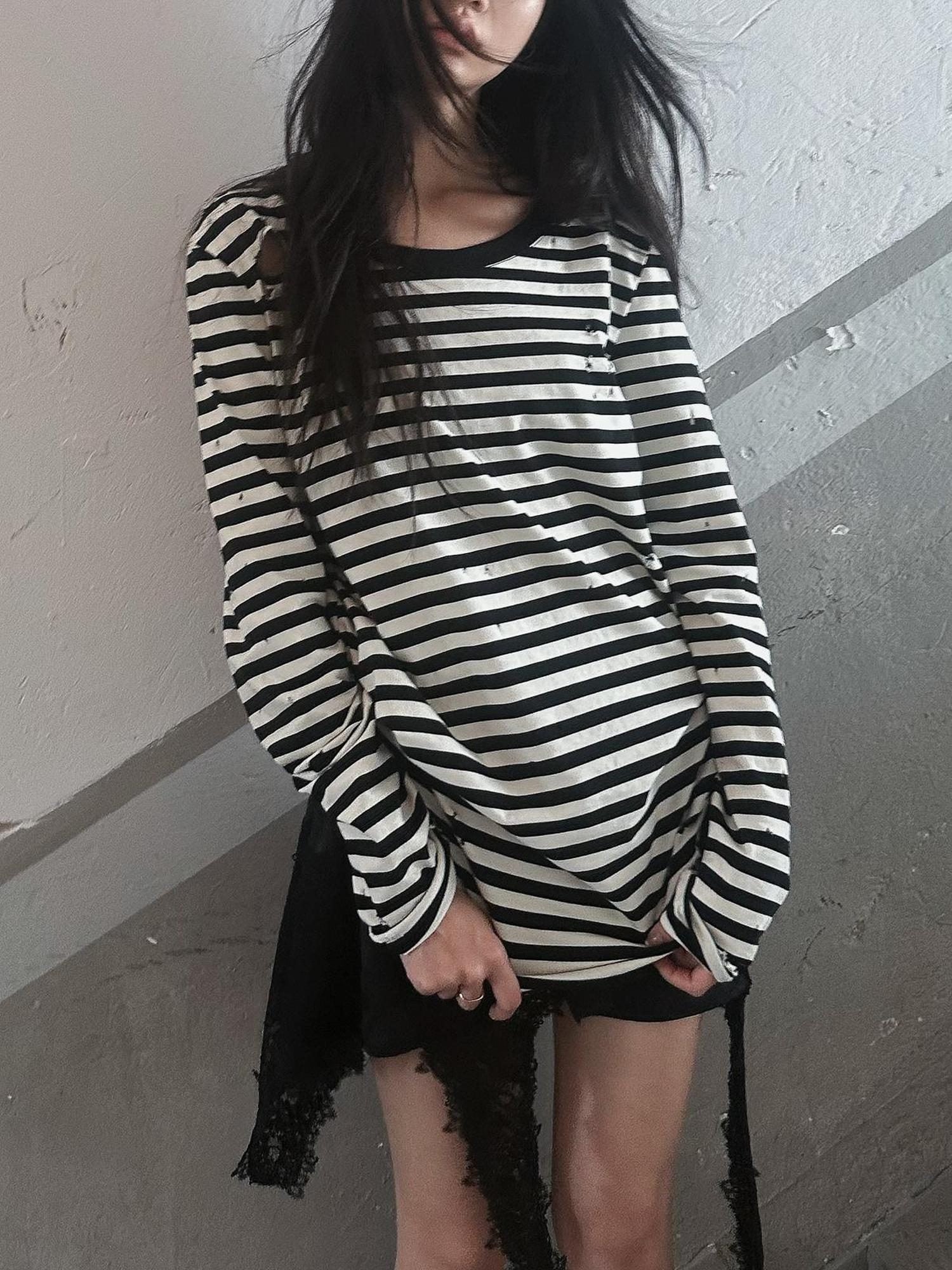 FULLTIDE 100% Cotton Long Sleeve Crewneck Midlength Women Black White Stripe T-Shirt