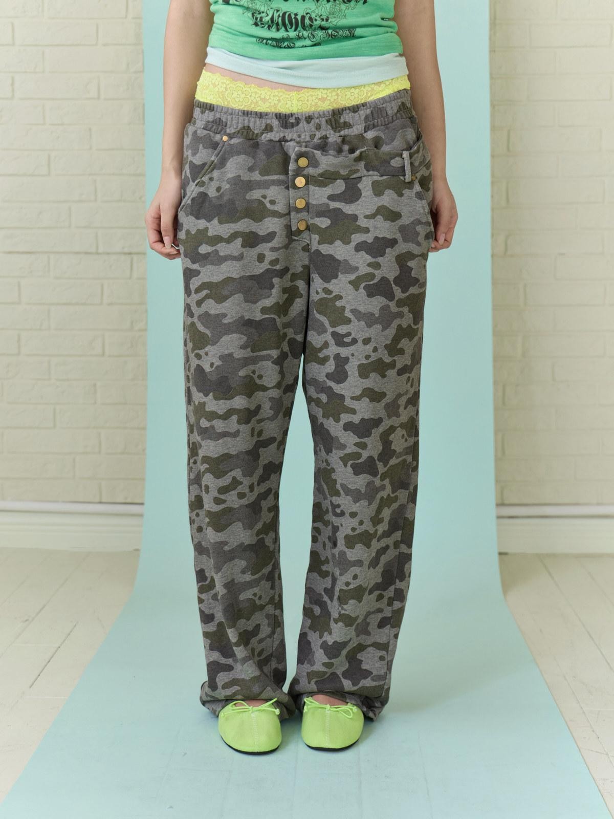 FULLTIDE Asymmetric Camouflage Double Waistband Women&