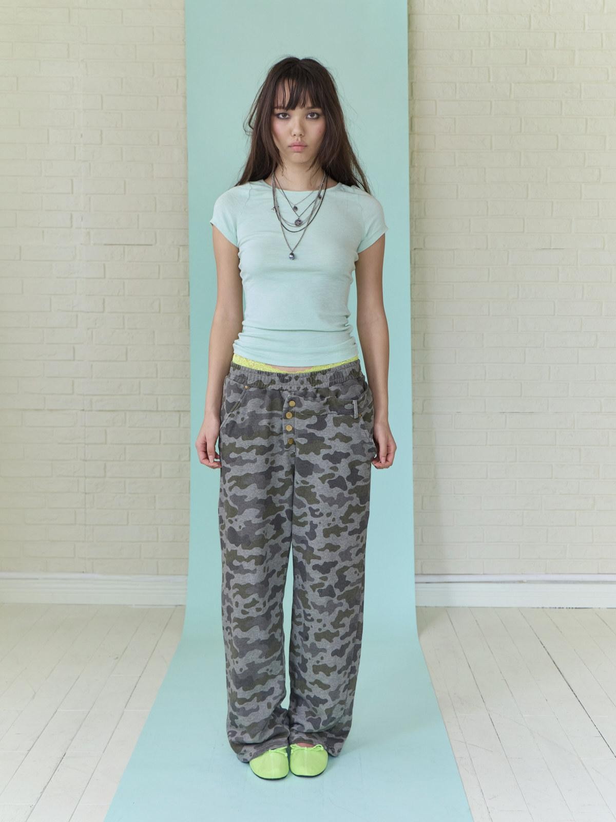 FULLTIDE Asymmetric Camouflage Double Waistband Women&