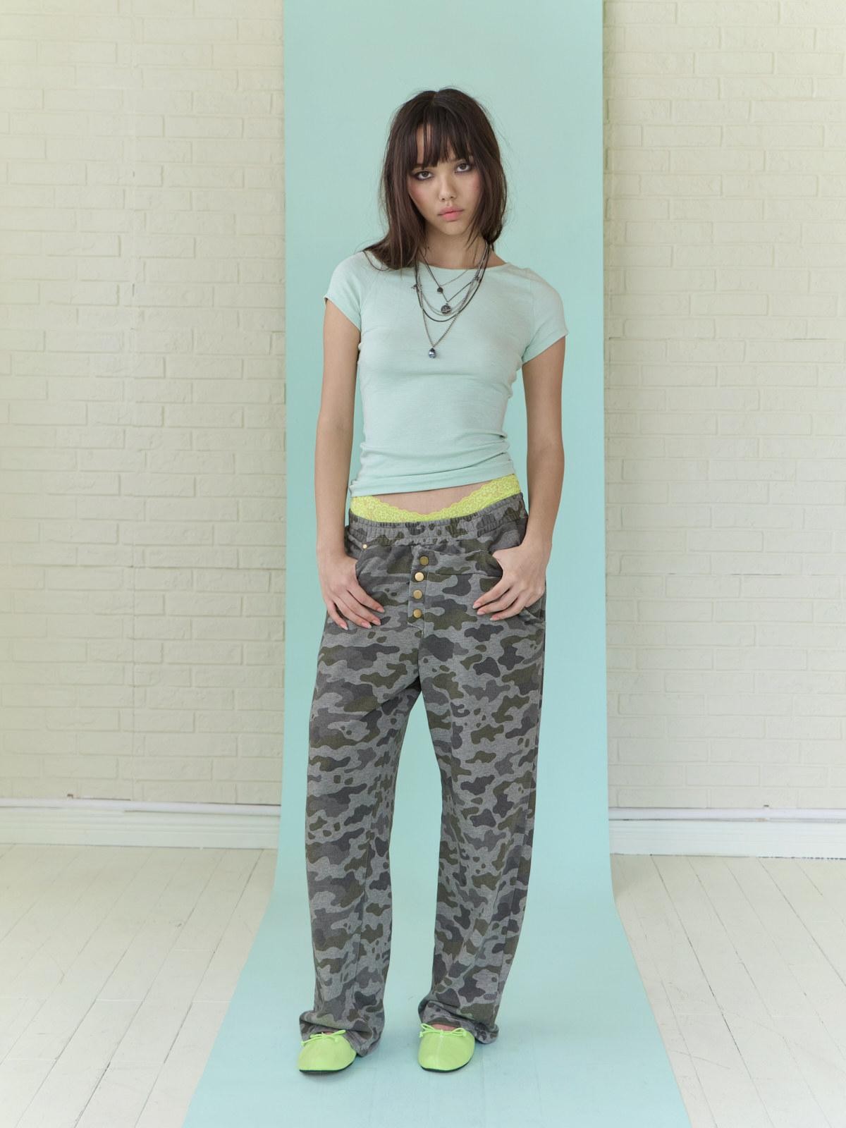 FULLTIDE Asymmetric Camouflage Double Waistband Women&