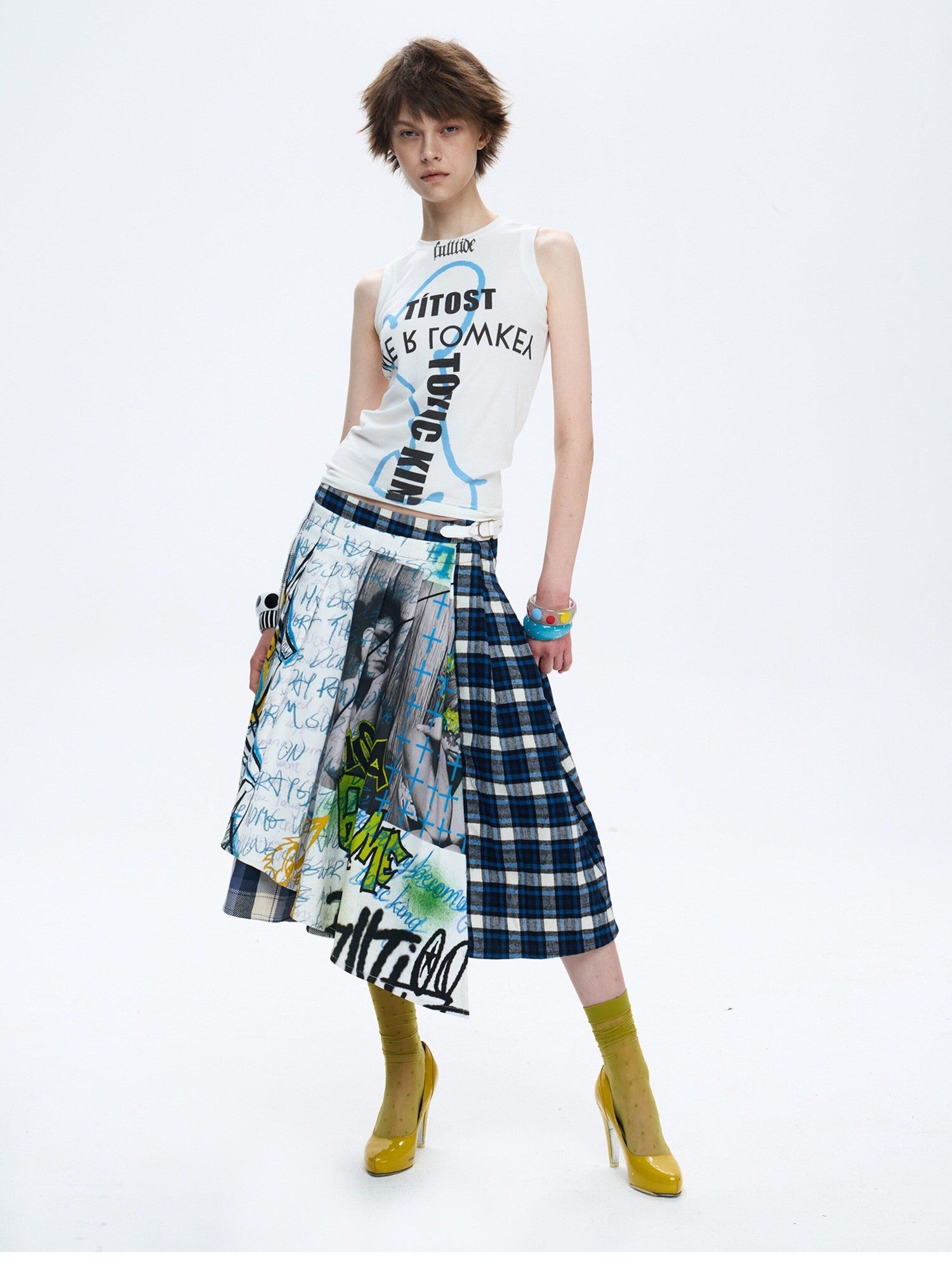 FULLTIDE Asymmetric Plaid Patchwork Graffiti Print Pleated Cotton Women&