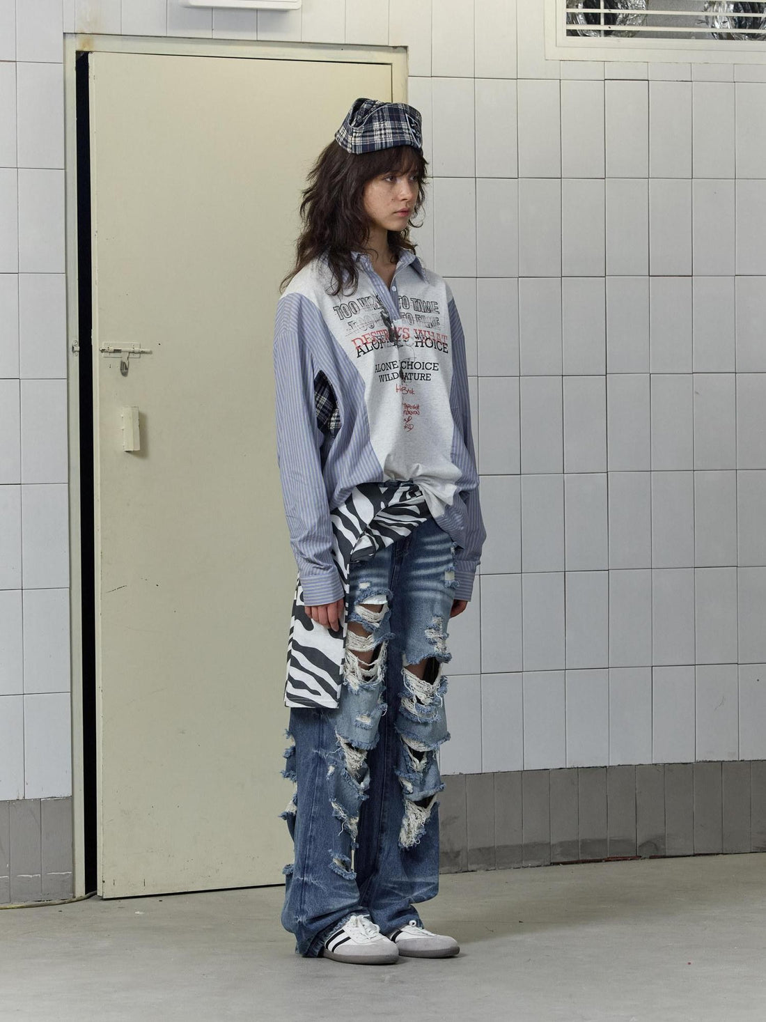 FULLTIDE Blue White Graffiti Printed Patchwork Striped Women&