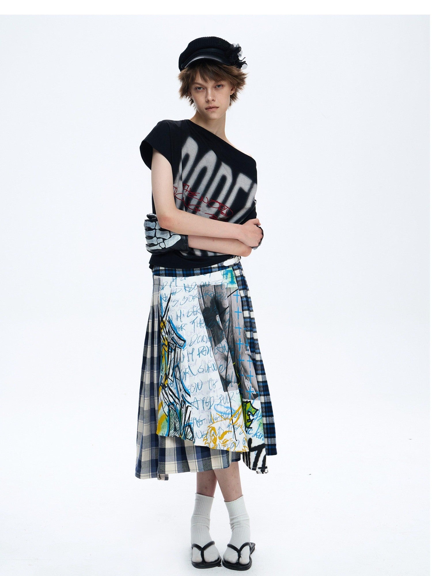 FULLTIDE Bored Embroidered Irregular Print Women&