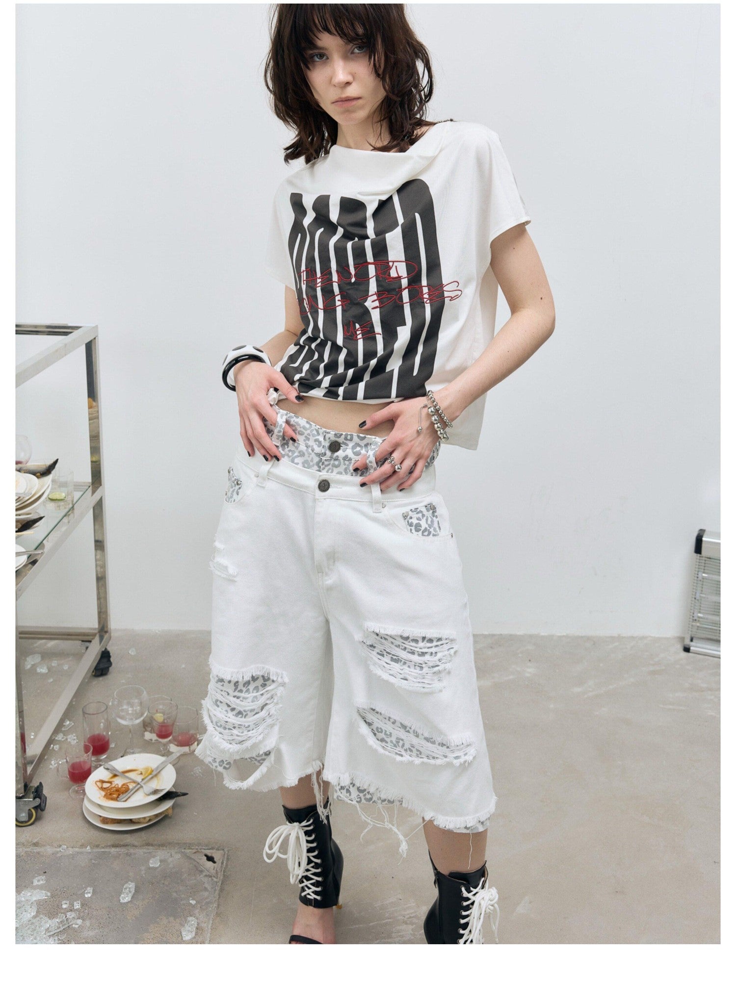 FULLTIDE Bored Embroidered Irregular Print Women&