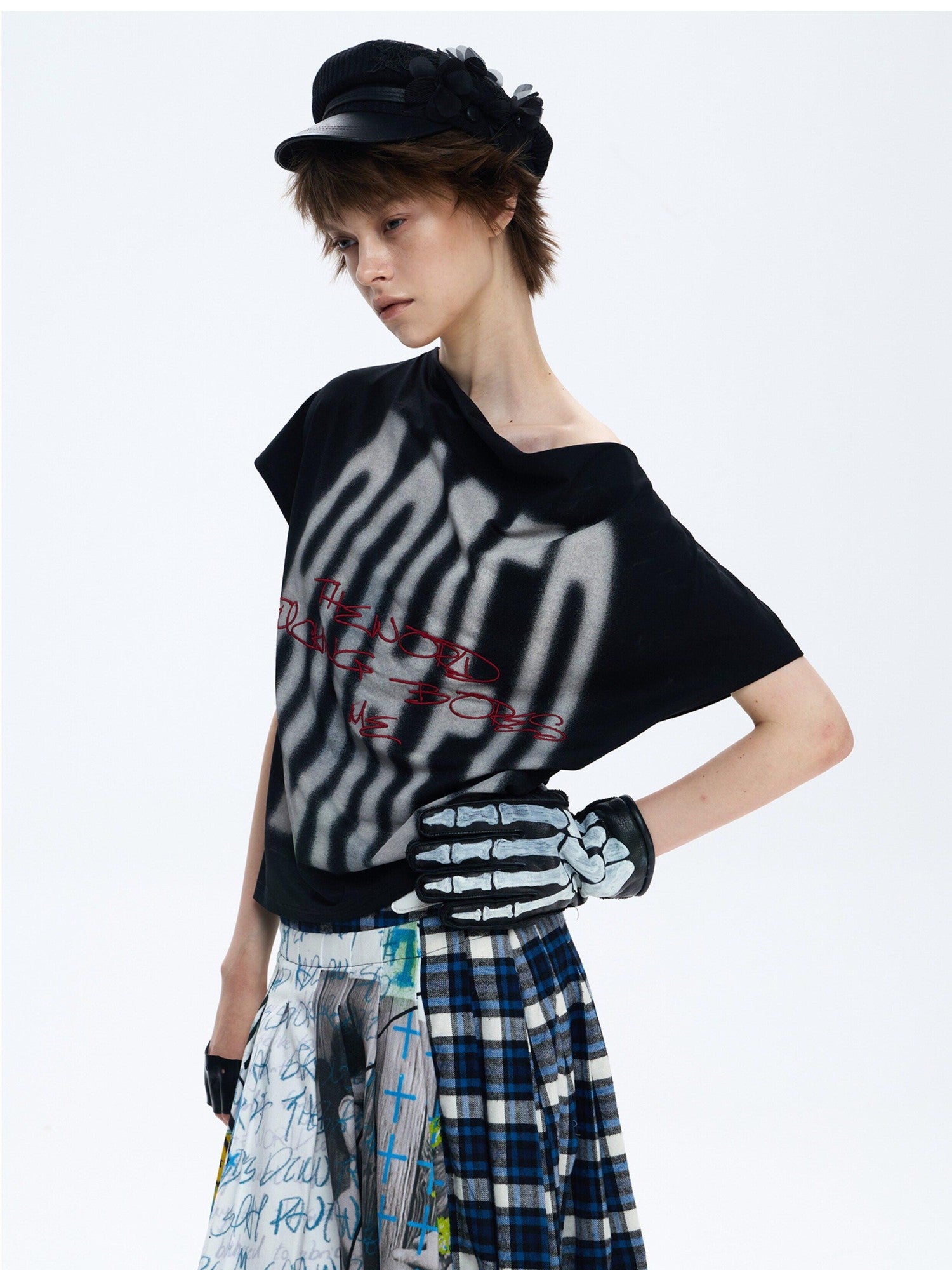 FULLTIDE Bored Embroidered Irregular Print Women&
