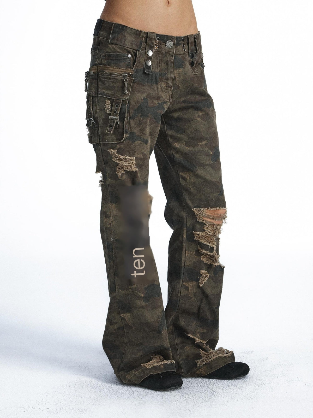 FULLTIDE_Camouflage_Distressed_Patchwork_Multi_Pocket_Low_Waist_Women&
