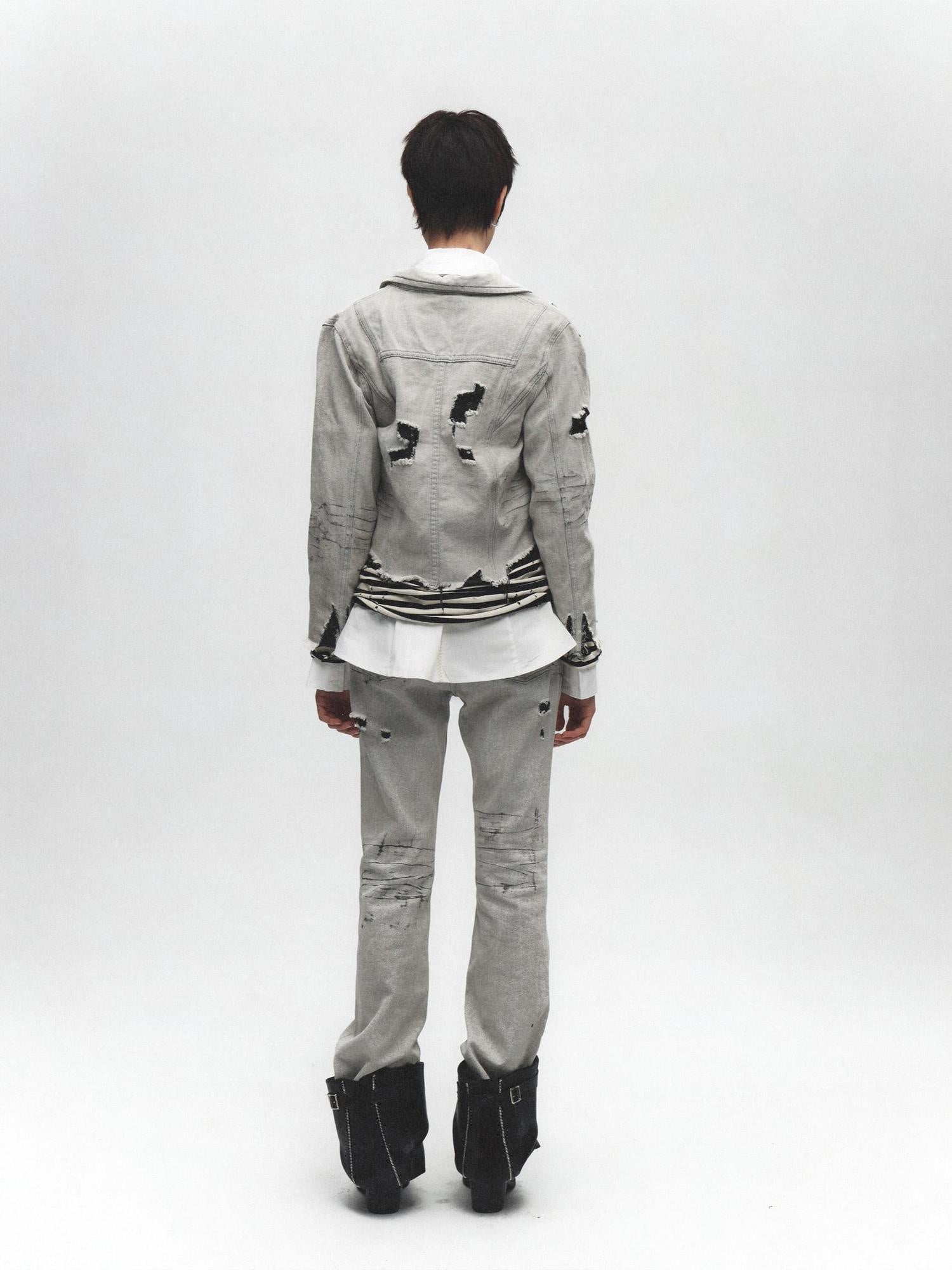 FULLTIDE Comfortable Casual Straight Leg Natural Waist Women Light Gray Classic Jeans