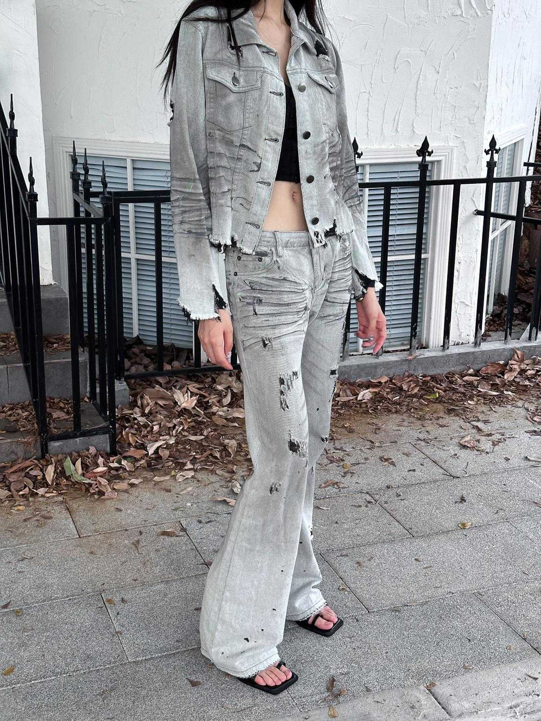 FULLTIDE Cooling Distressed Low Rise Wide Leg Light Wash Women Denim Jeans