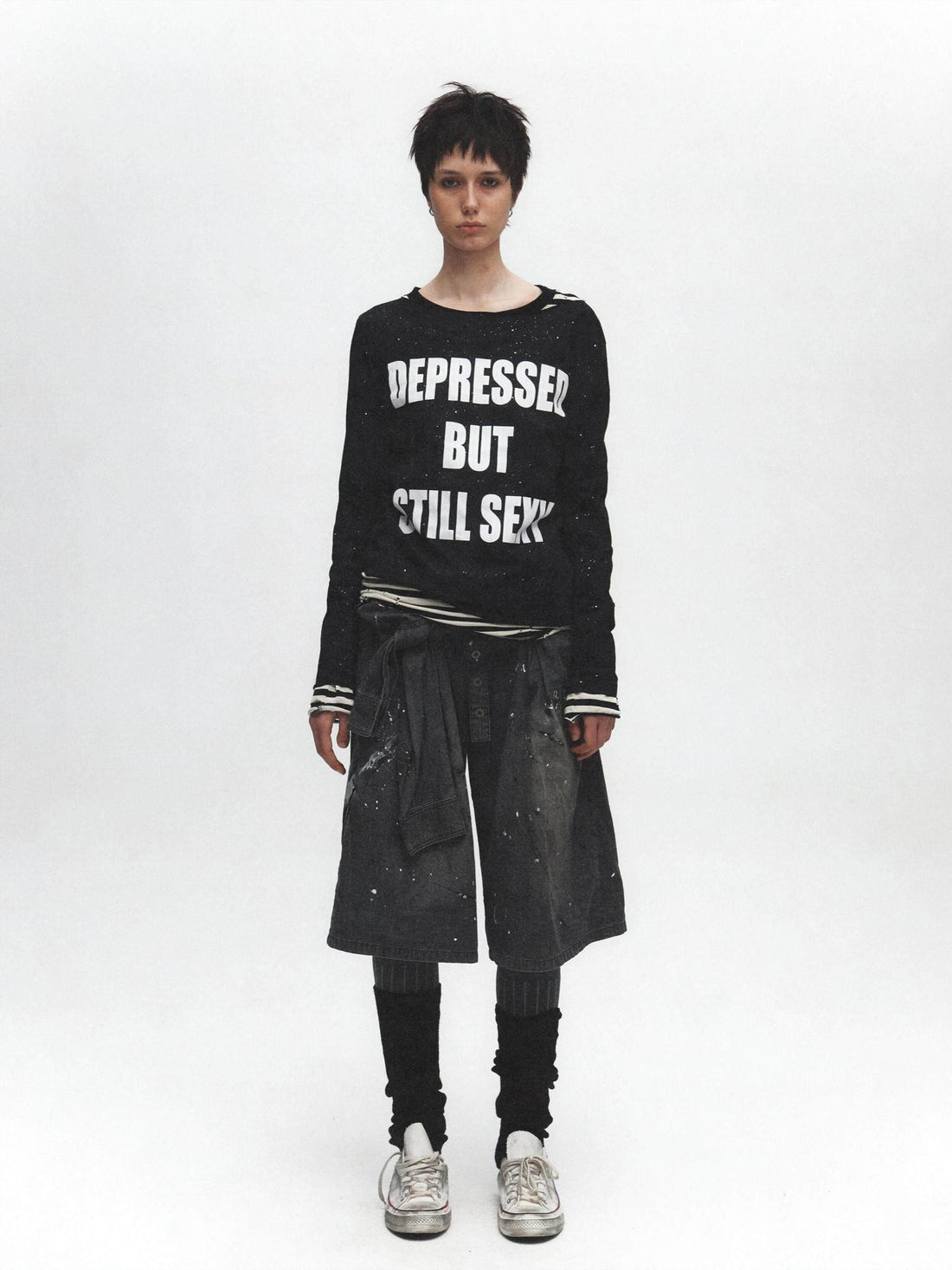 FULLTIDE Distressed Graffiti Print Frayed Hem Women&